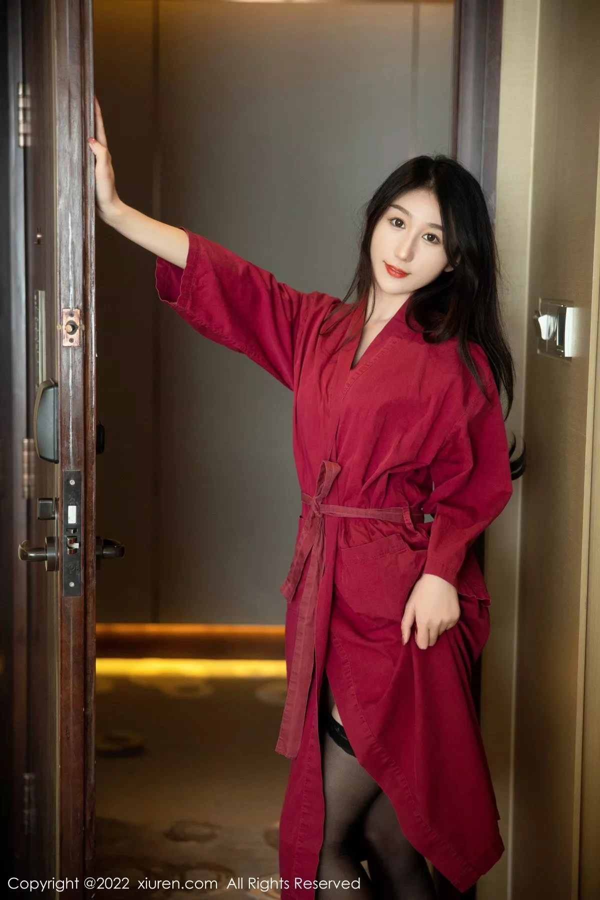 图片[3]-[XiuRen秀人网]第5624期薇薇酱写真-秀人资源网