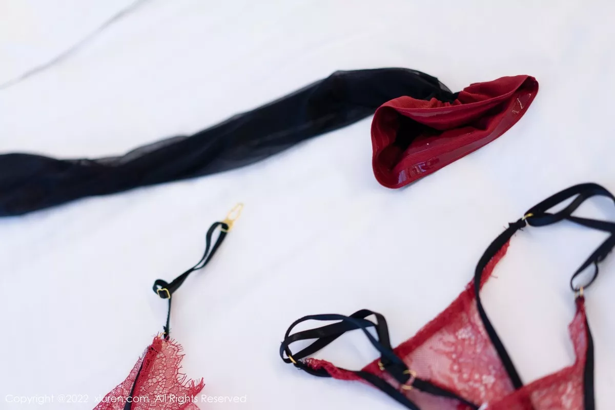 图片[5]-[XiuRen秀人网]第5636期奶瓶土肥圆写真-秀人资源网