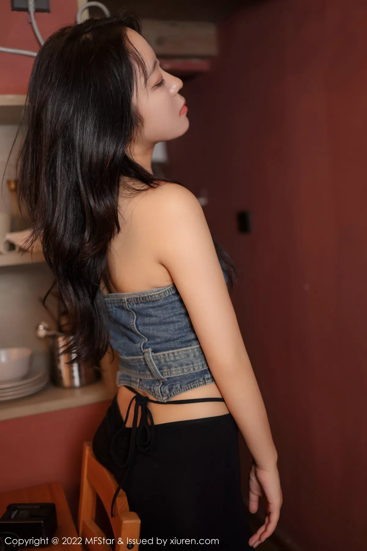 图片[2]-[MFStar模范学院]第575期露露写真-秀人资源网