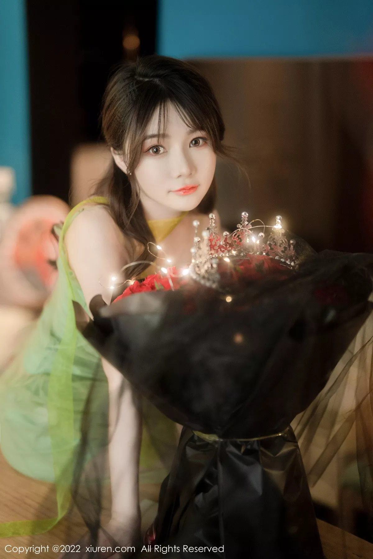 图片[2]-[XiuRen秀人网]第5875期婠婠么写真-秀人资源网