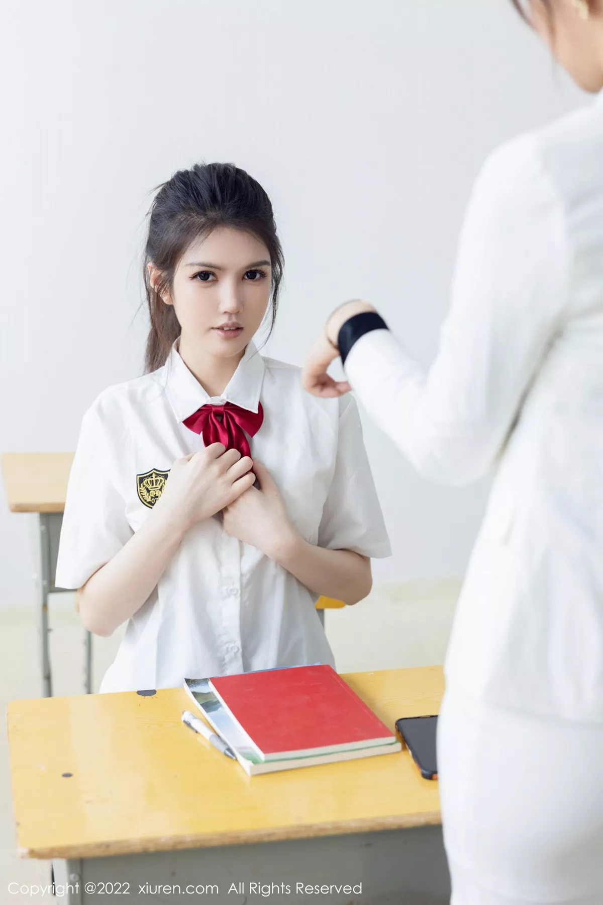 图片[2]-[XiuRen秀人网]第5762期媛媛酱写真-秀人资源网