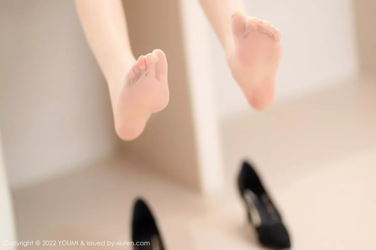 图片[4]-[YouMi尤蜜荟]第858期奶瓶土肥圆写真-秀人资源网
