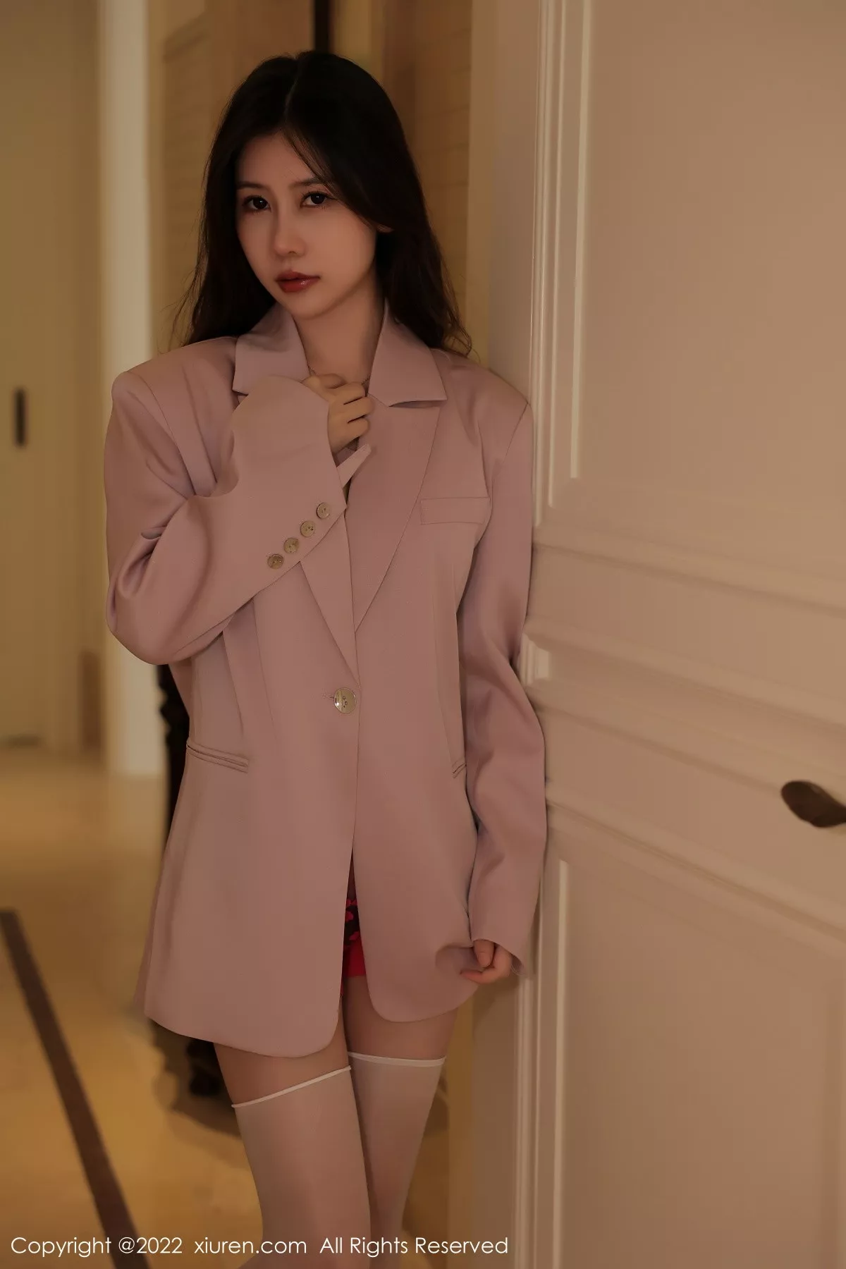 图片[4]-[XiuRen秀人网]第5951期尹甜甜写真-秀人资源网