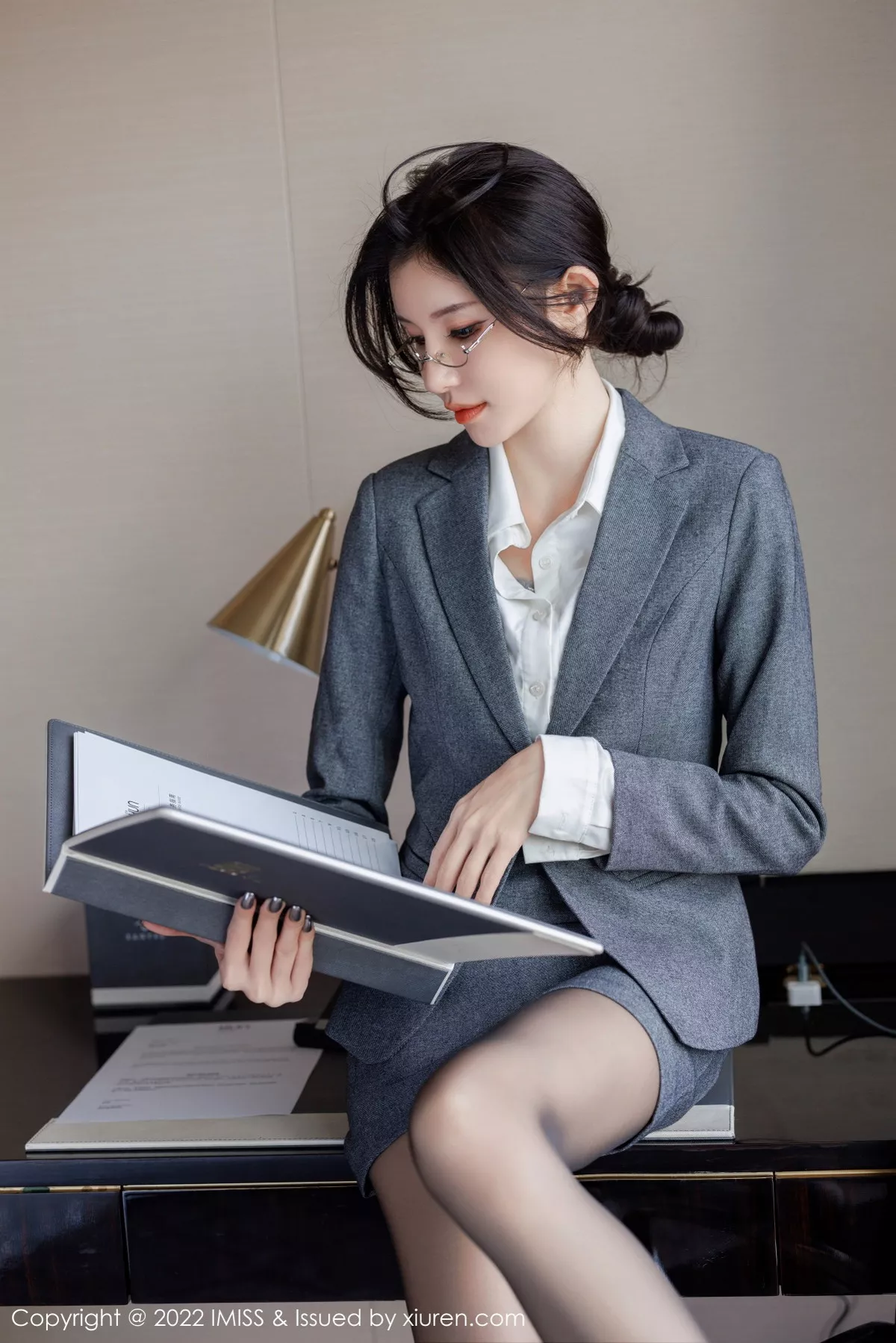 图片[24]-[Imiss爱蜜社]第708期泥鳅鳅写真-秀人资源网