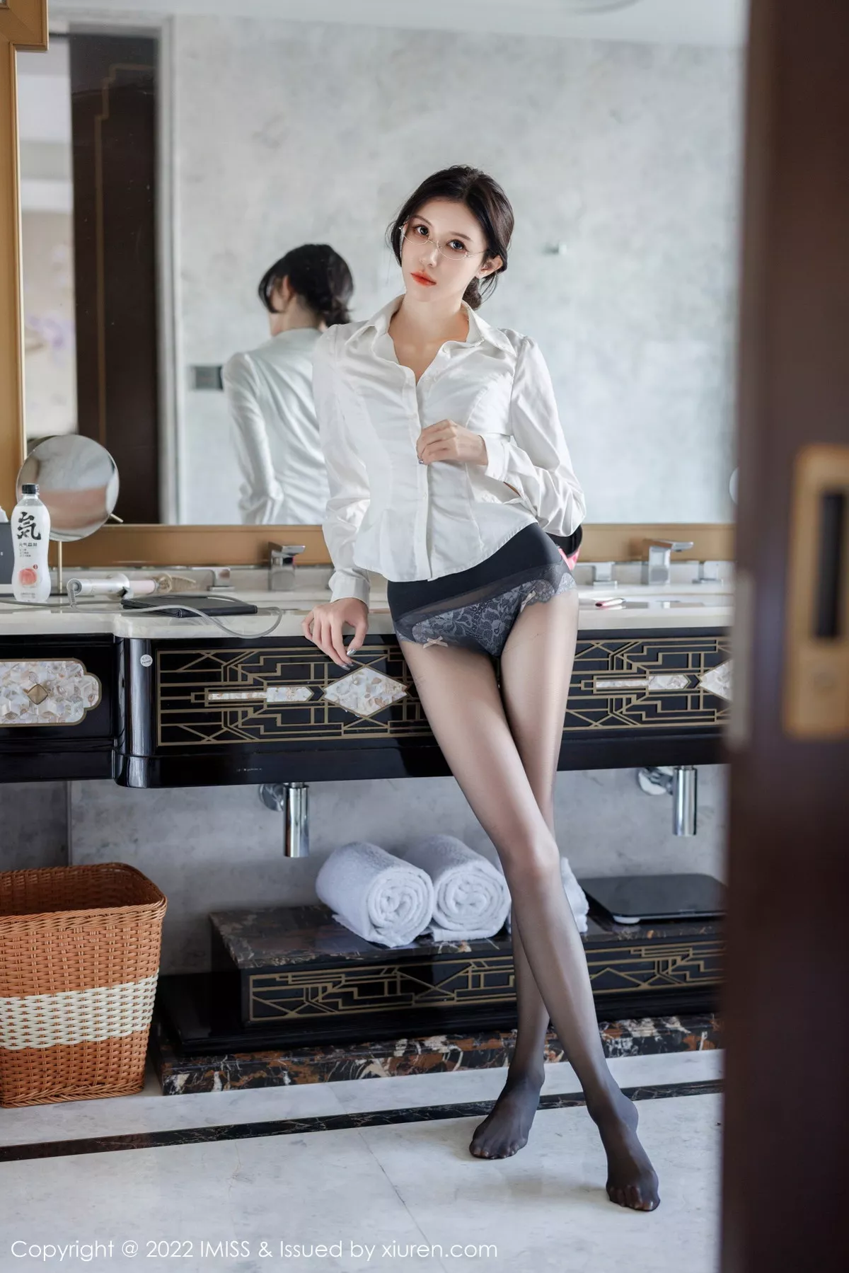 图片[11]-[Imiss爱蜜社]第708期泥鳅鳅写真-秀人资源网