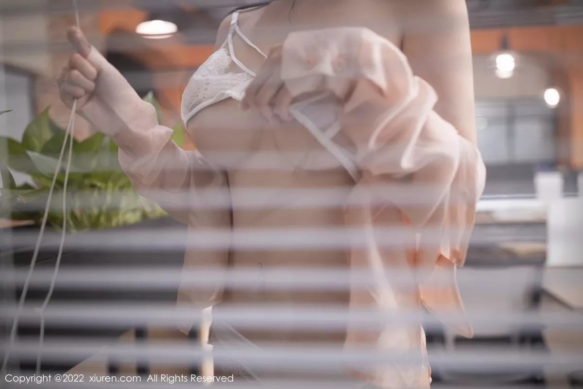 图片[4]-[XiuRen秀人网]第5960期安然写真-秀人资源网