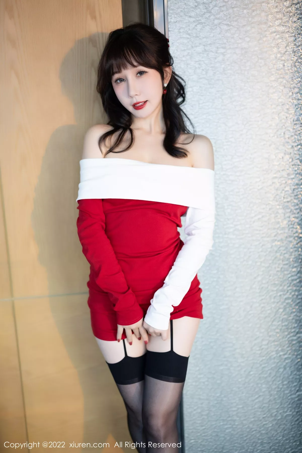 [XiuRen秀人网]第6015期波巧酱写真-秀人资源网