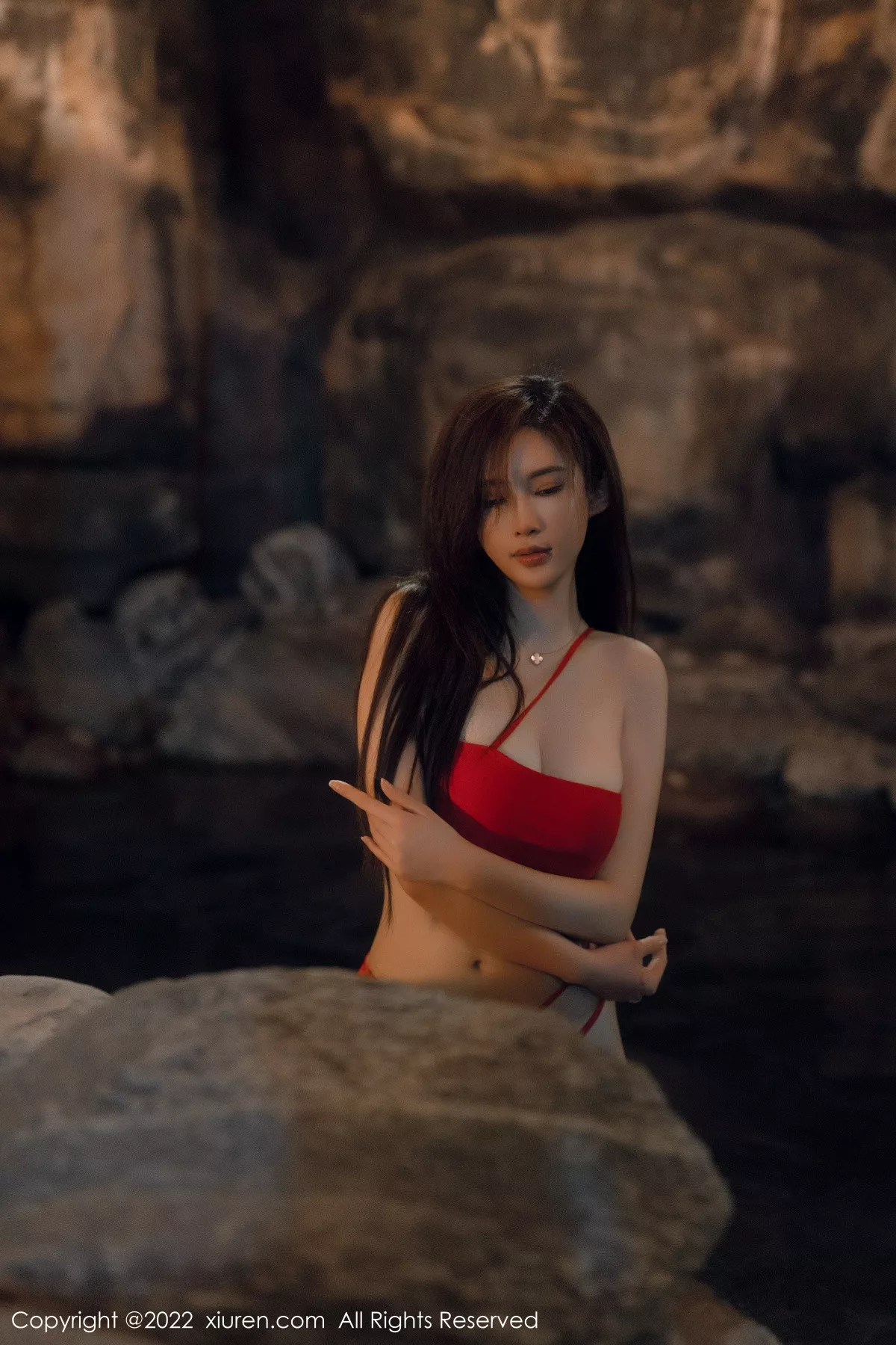 [XiuRen秀人网]第6014期周妍希写真-秀人资源网