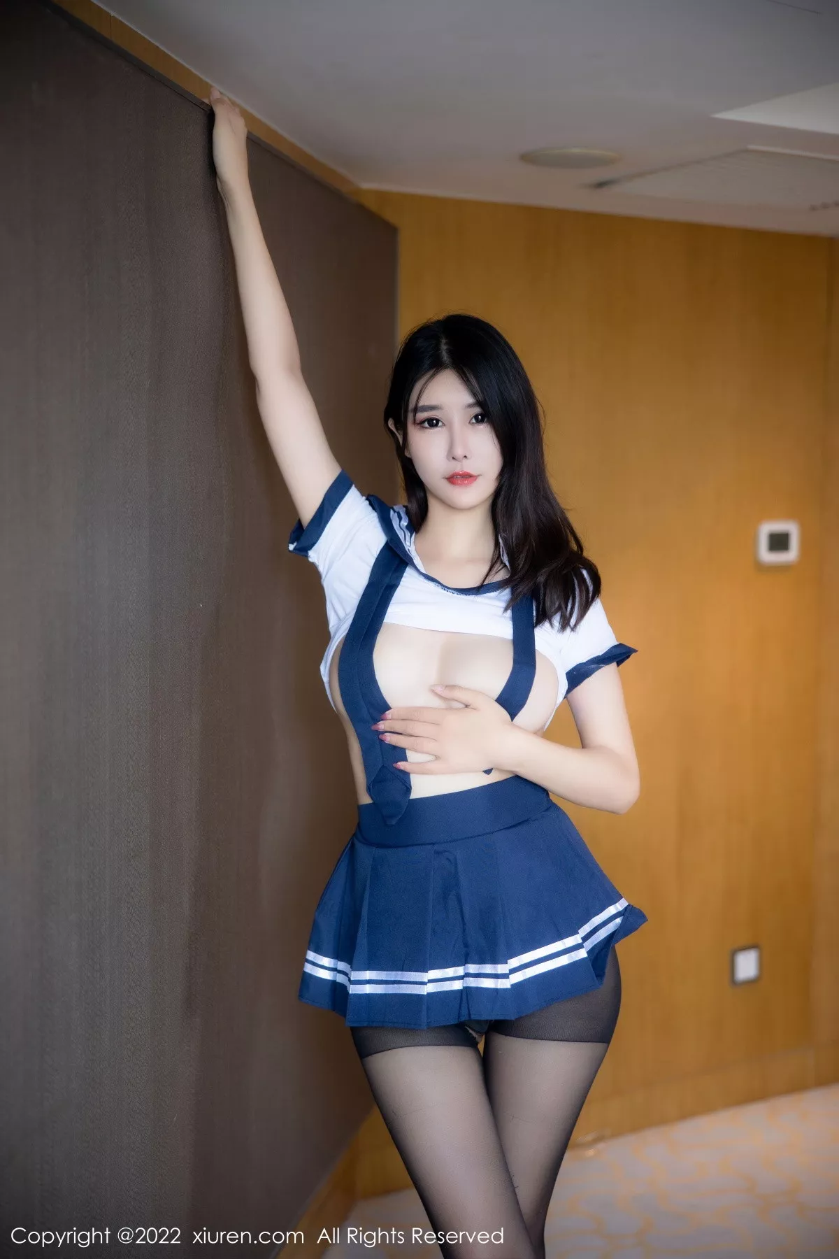 图片[2]-[XiuRen秀人网]第5925期夏沫沫写真-秀人资源网