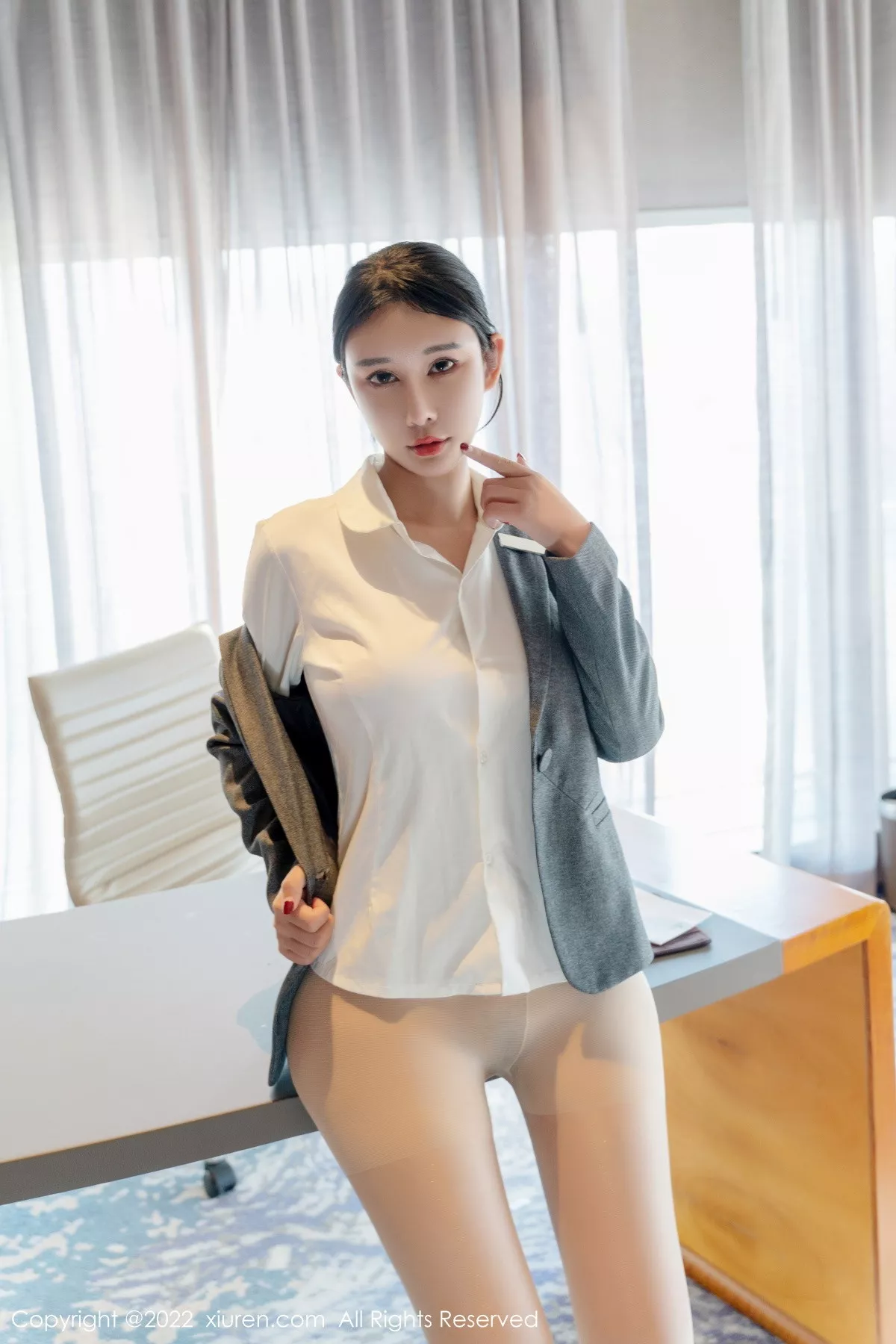 [XiuRen秀人网]第6054期夏沫沫写真-秀人资源网