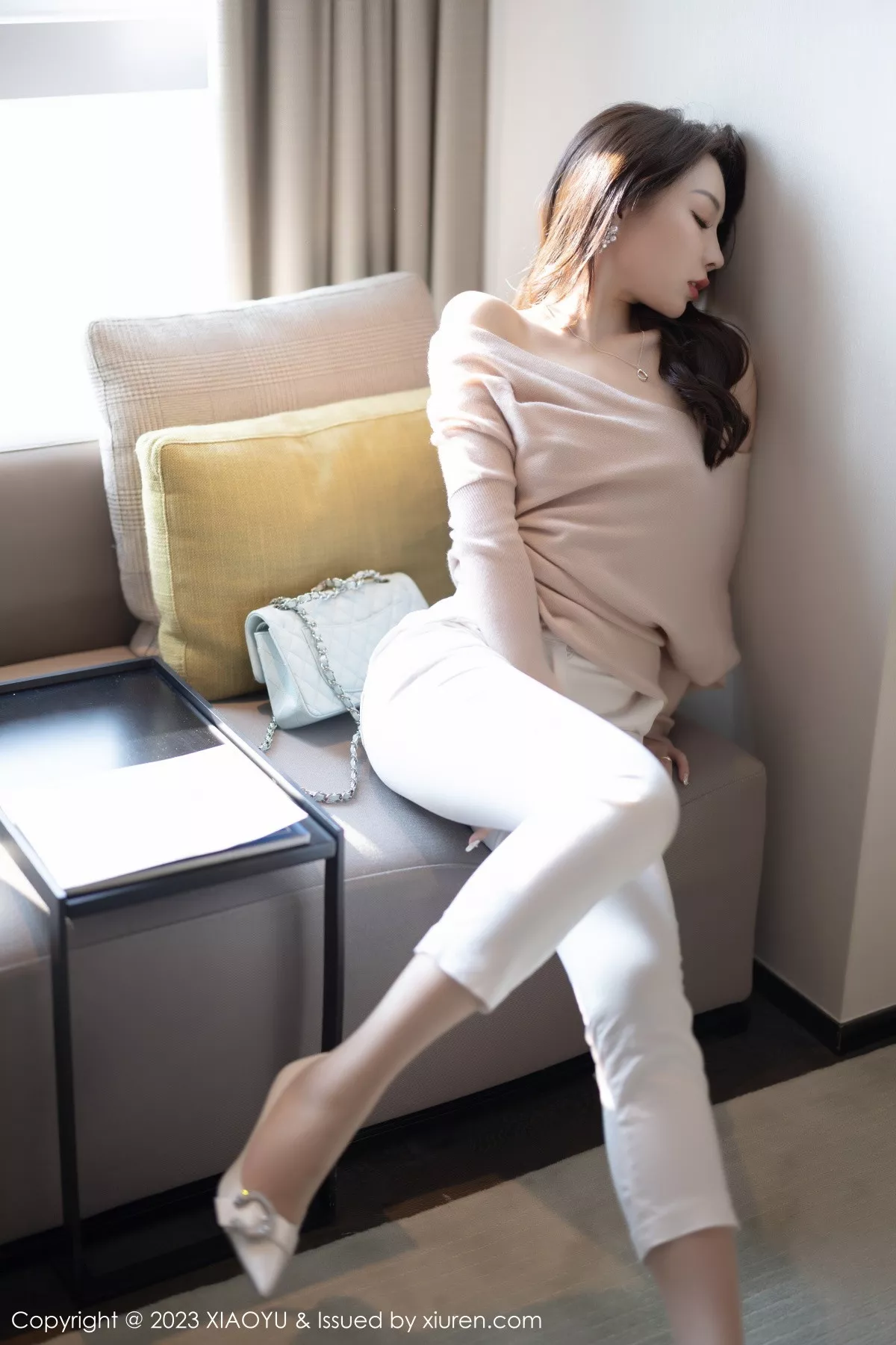 图片[2]-[XiaoYu画语界]第940期徐莉芝写真-秀人资源网