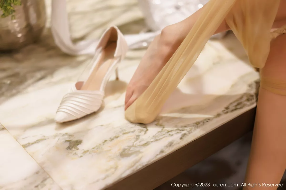 图片[5]-[XiuRen秀人网]第6092期阿姣写真-秀人资源网