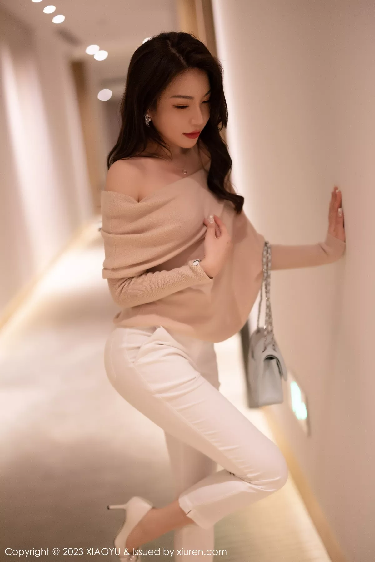 图片[4]-[XiaoYu画语界]第940期徐莉芝写真-秀人资源网