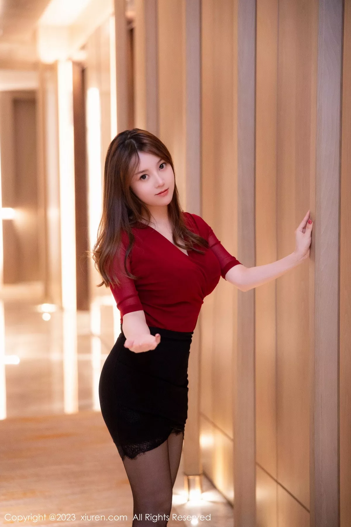 图片[2]-[XiuRen秀人网]第6096期豆瓣酱写真-秀人资源网