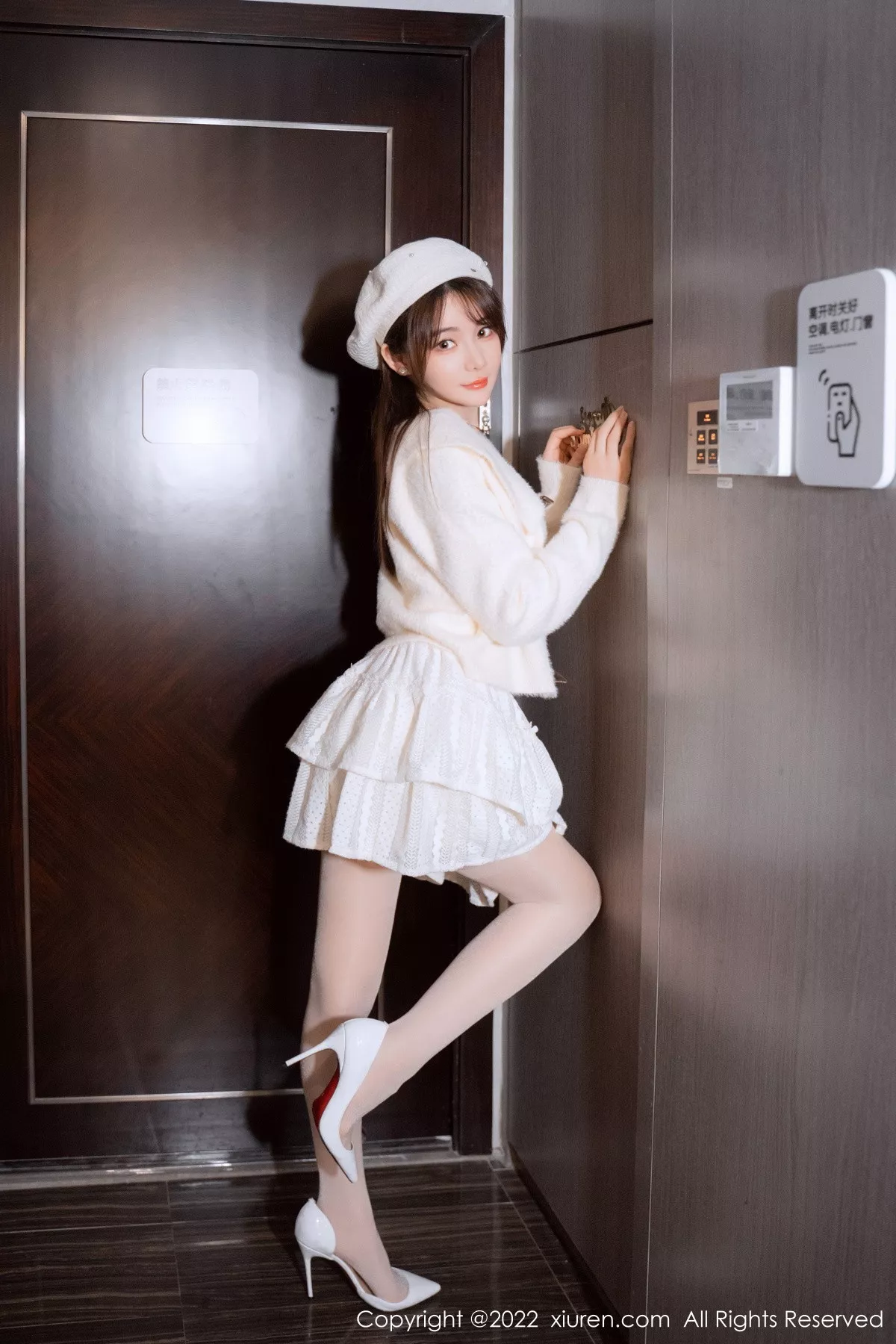 图片[20]-[XiuRen秀人网]第6025期婠婠么写真-秀人资源网