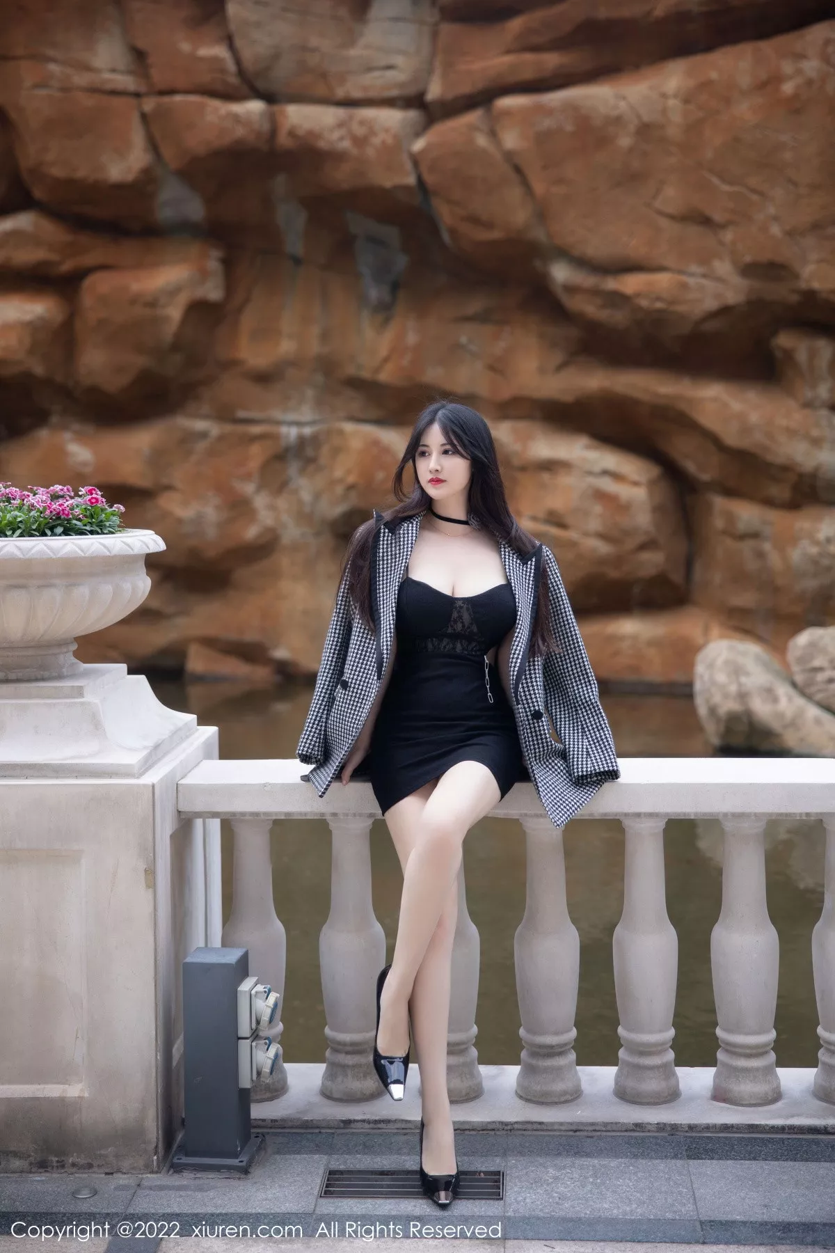 图片[5]-[XiuRen秀人网]第6049期诗诗写真-秀人资源网