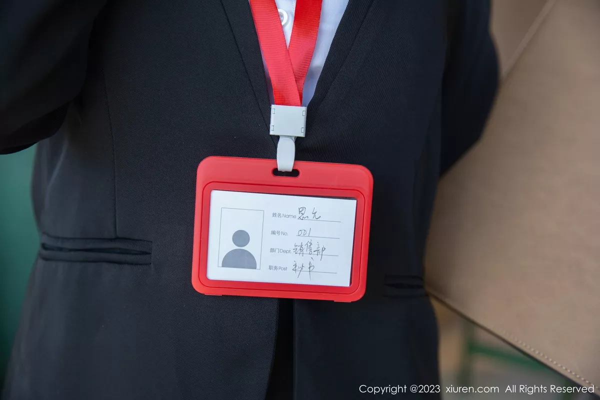 图片[2]-[XiuRen秀人网]第6197期张思允写真-秀人资源网