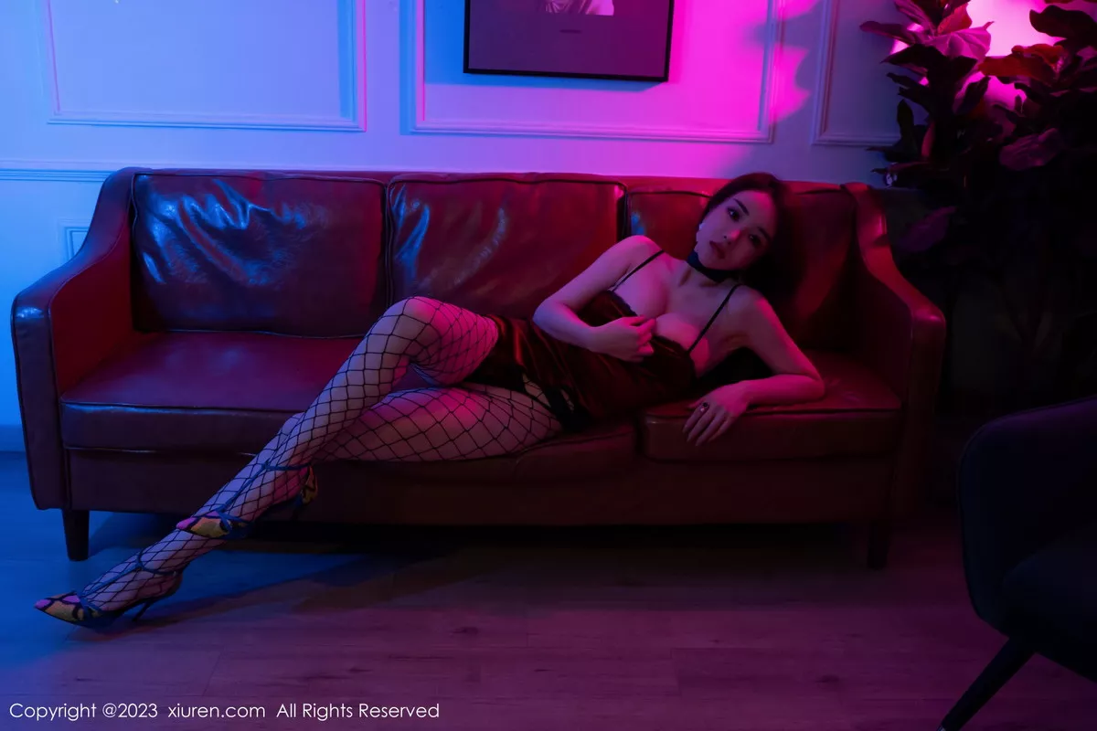 图片[11]-[XiuRen秀人网]第6192期雨儿写真-秀人资源网