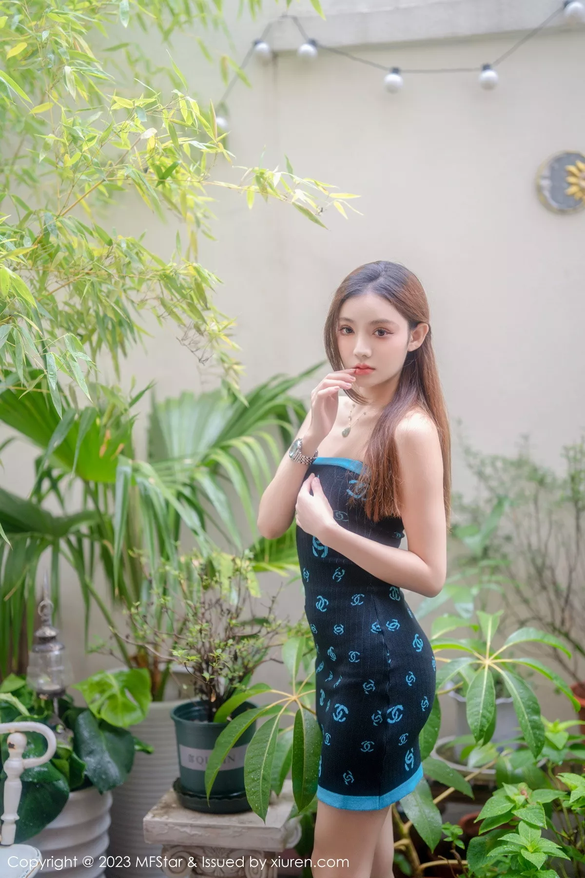 图片[13]-[MFStar模范学院]第586期加朵写真-秀人资源网