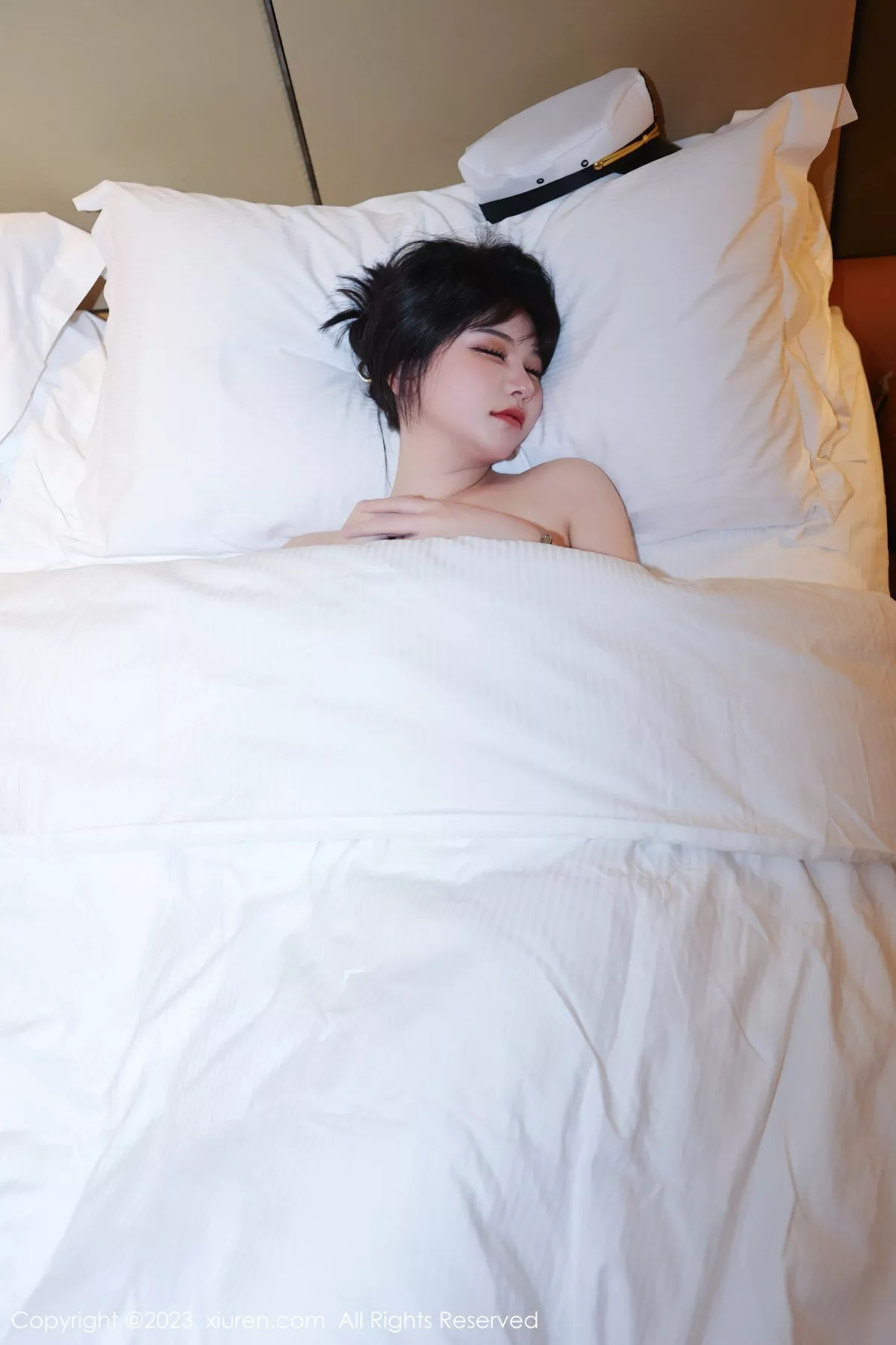 [XiuRen秀人网]第6328期桃桃子写真-秀人资源网