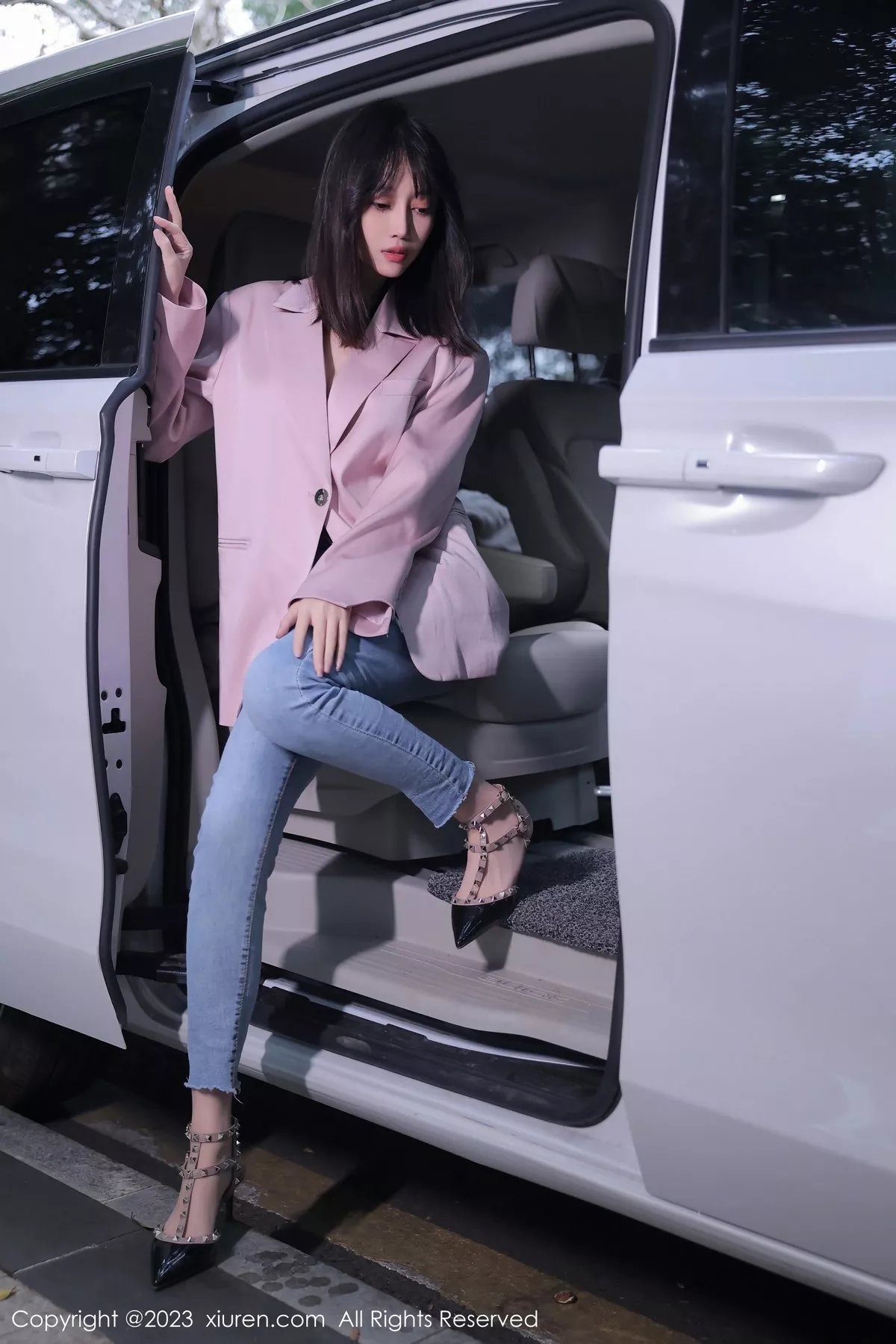 图片[5]-[XiuRen秀人网]第6355期玥儿玥写真-秀人资源网