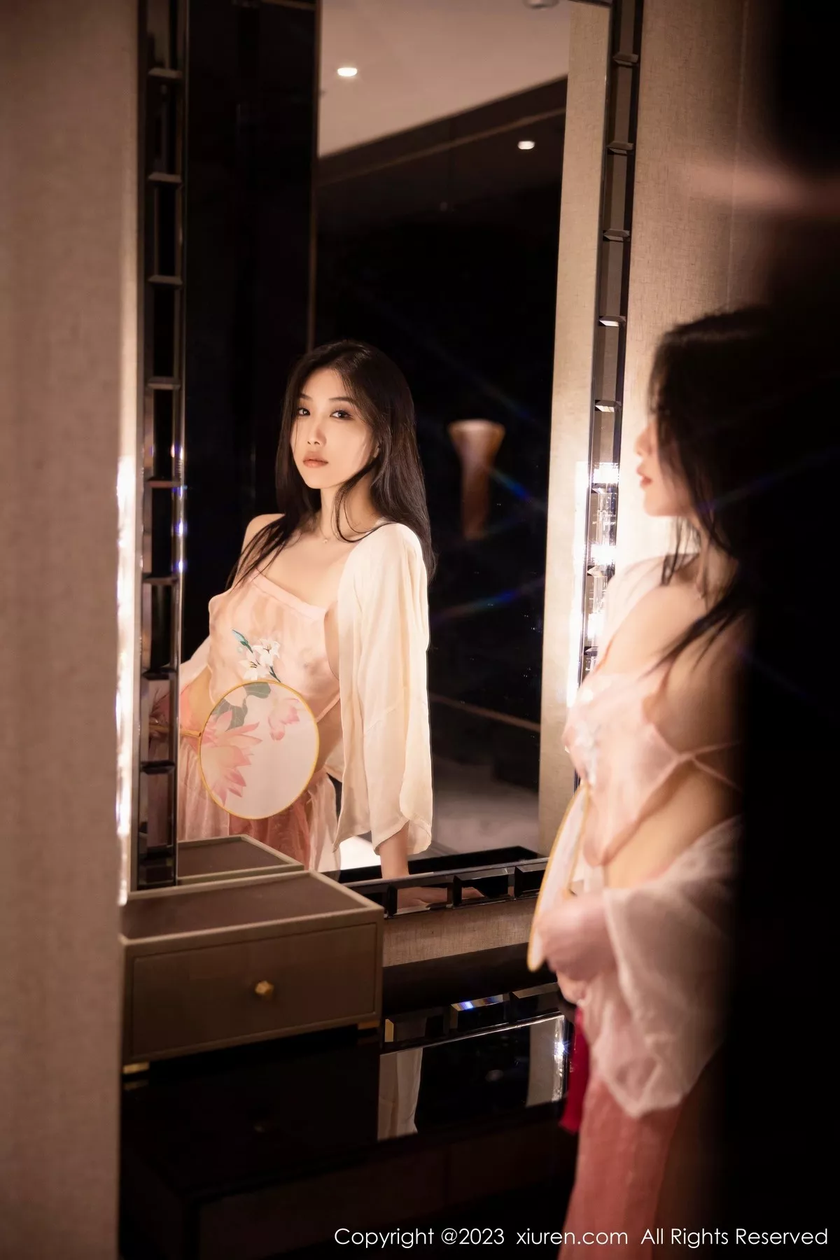 图片[4]-[XiuRen秀人网]第6369期李佳芮写真-秀人资源网