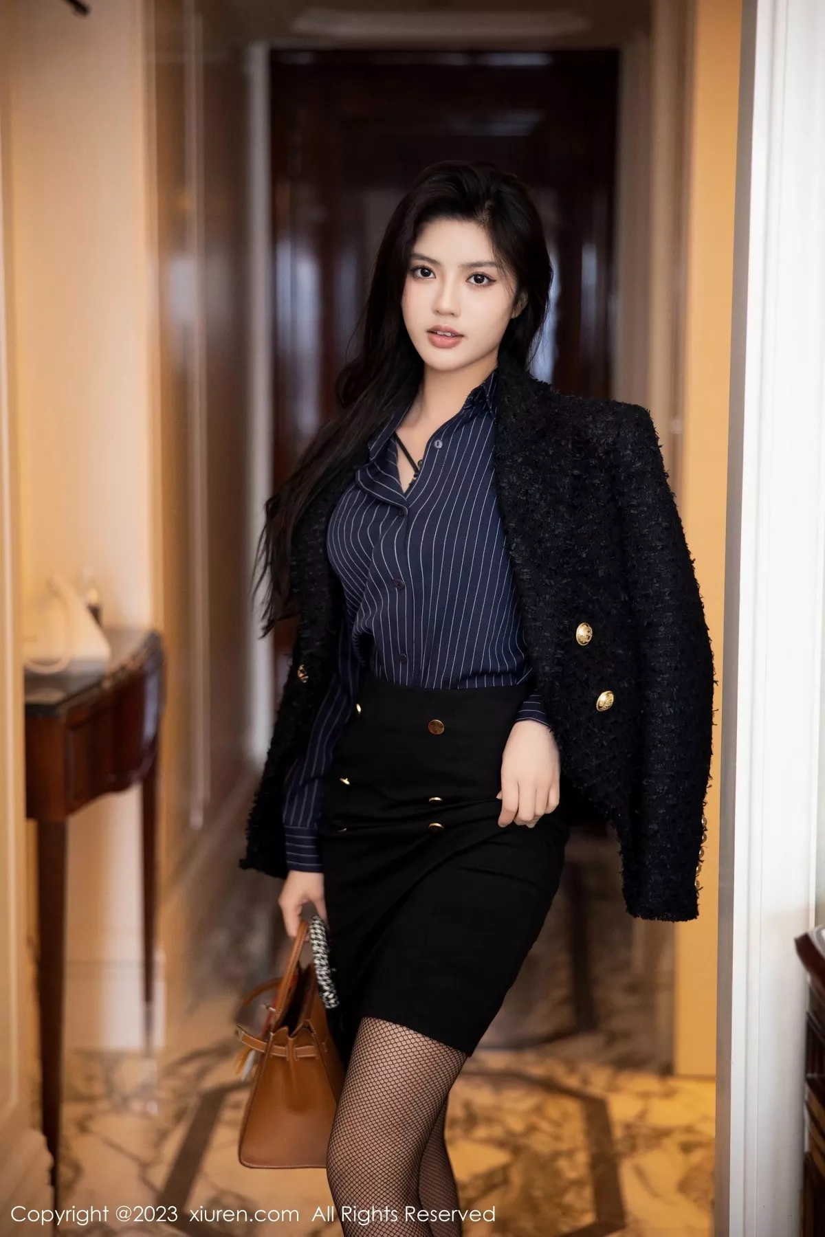 图片[3]-[XiuRen秀人网]第6391期浅浅写真-秀人资源网