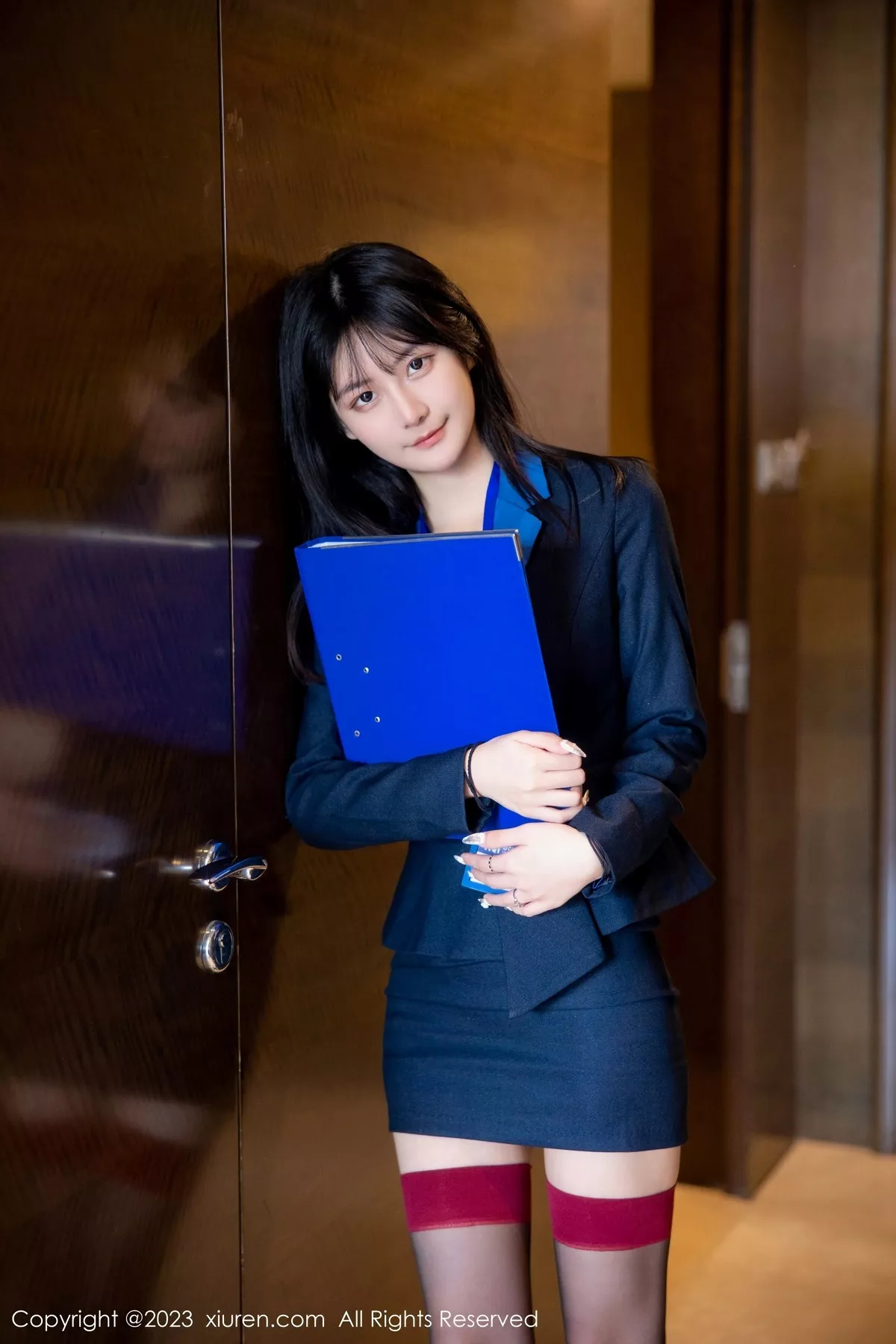 图片[5]-[XiuRen秀人网]第6407期谢小蒽写真-秀人资源网