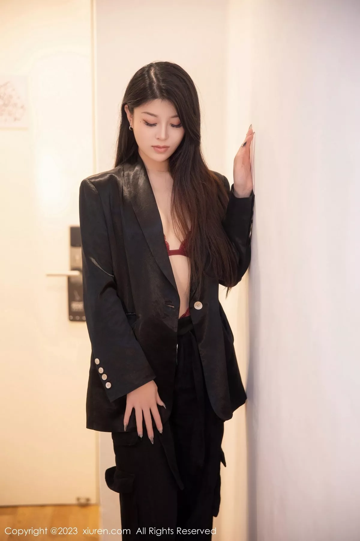 图片[3]-[XiuRen秀人网]第6409期四月月写真-秀人资源网