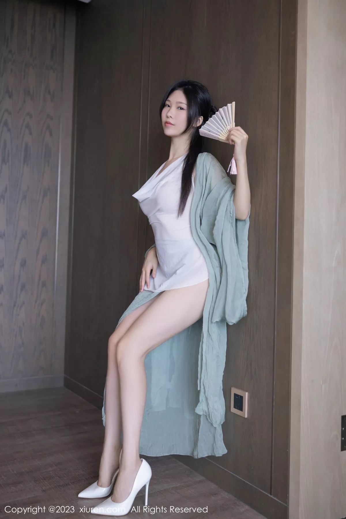 图片[32]-[XiuRen秀人网]第6420期利世写真-秀人资源网