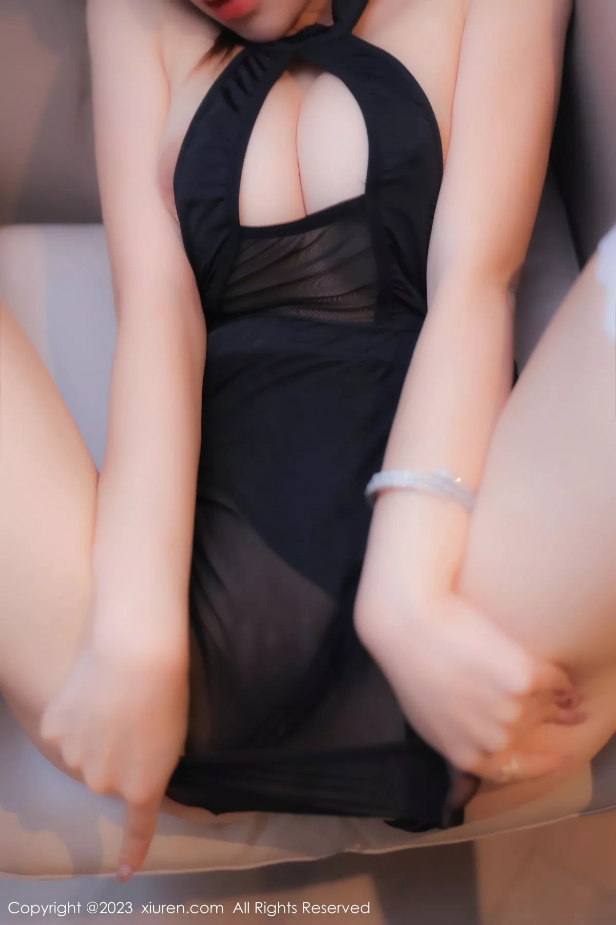 图片[2]-[XiuRen秀人网]第6479期萌汉药写真-秀人资源网