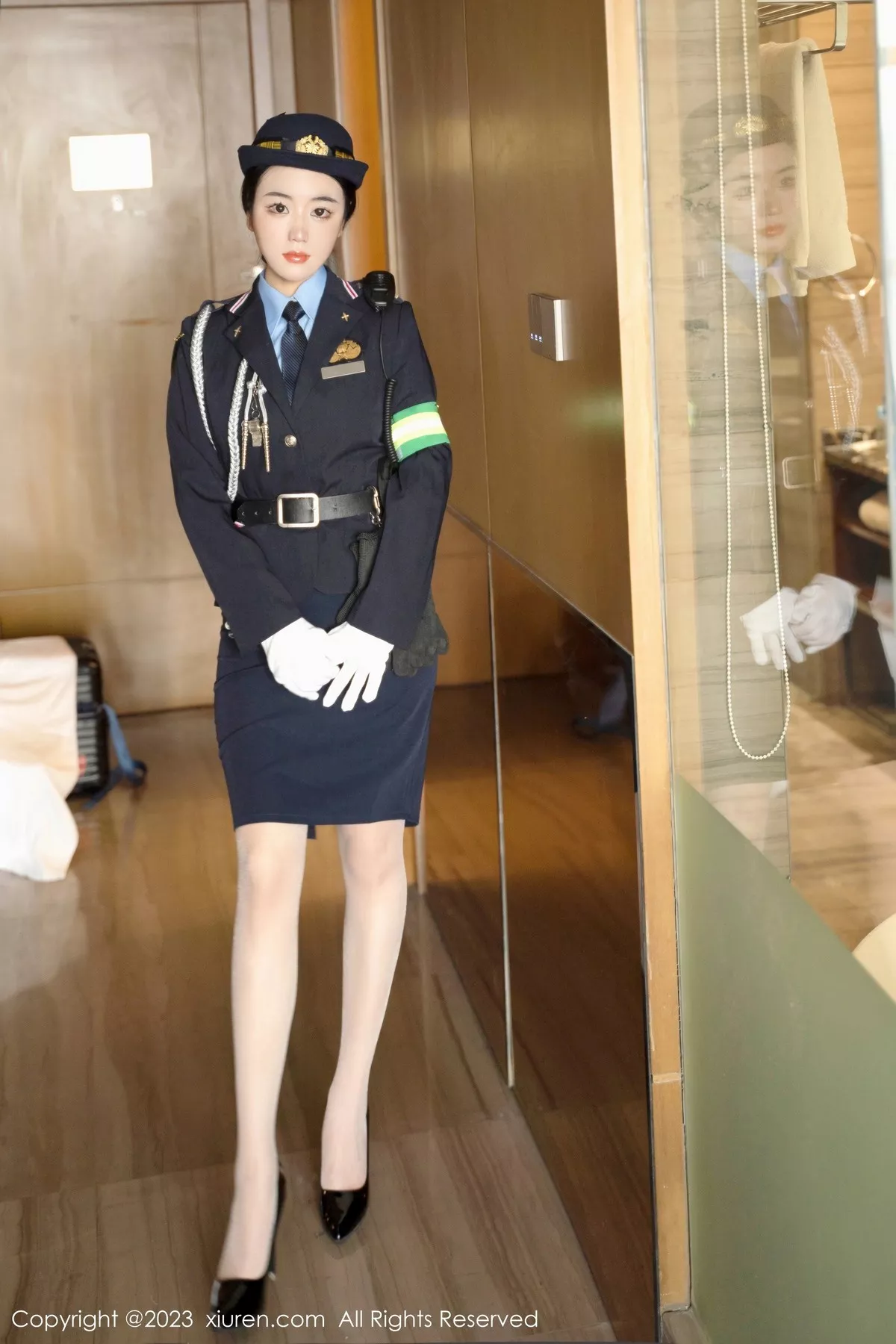 图片[37]-[XiuRen秀人网]第6497期汐汐爱吃草莓写真-秀人资源网