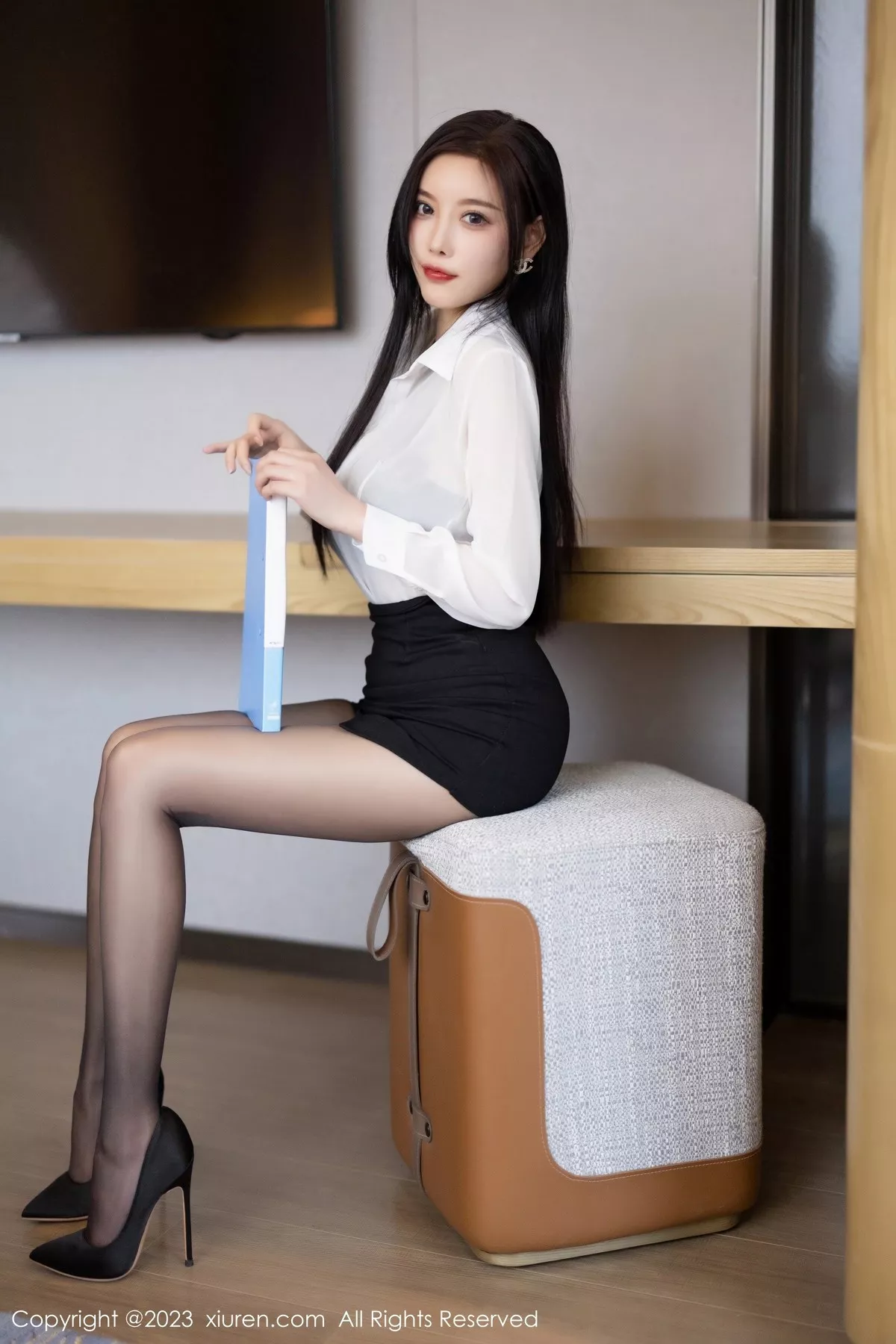 图片[3]-[XiuRen秀人网]第6511期杨晨晨写真-秀人资源网