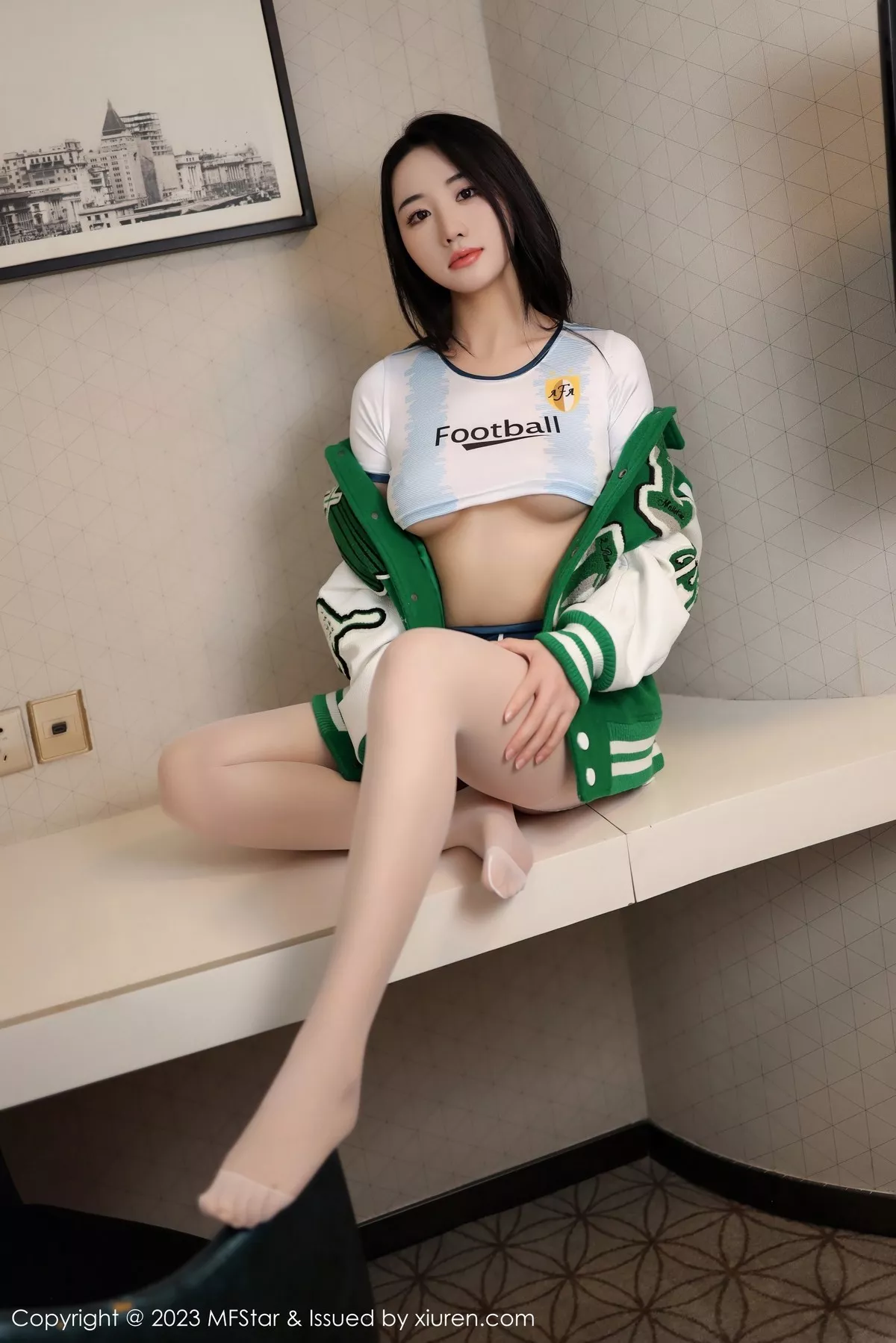 图片[10]-[MFStar模范学院]第602期汐汐爱吃草莓写真-秀人资源网