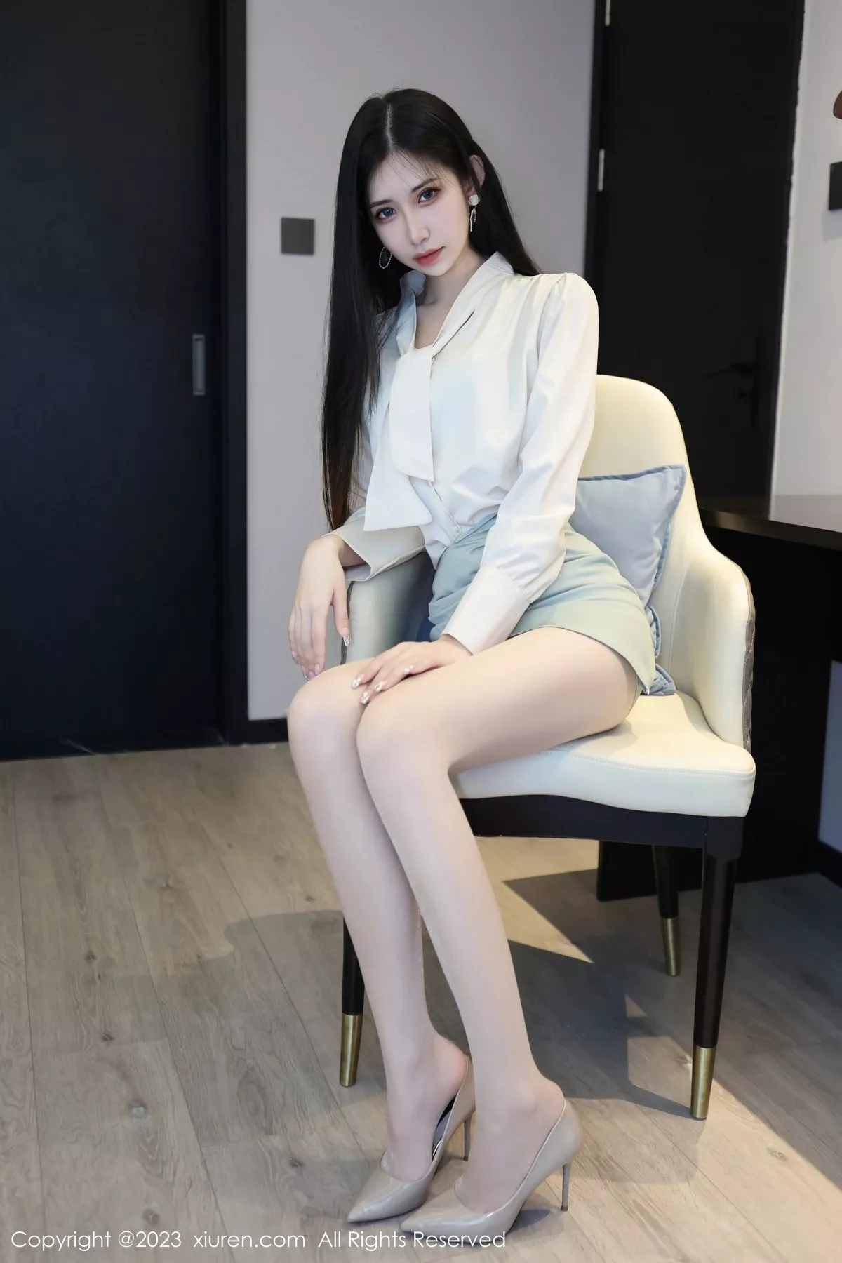 图片[5]-[XiuRen秀人网]第6547期依娜写真-秀人资源网