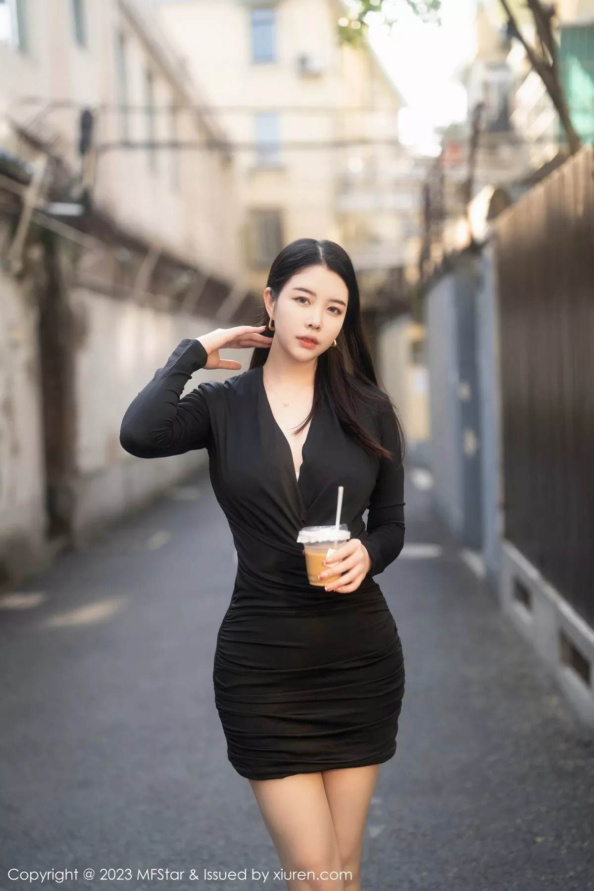 图片[3]-[MFStar模范学院]第596期樱桃小犊子写真-秀人资源网