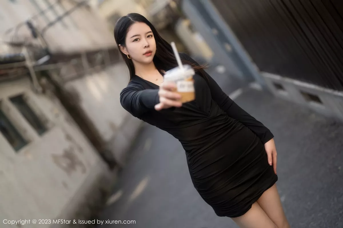 图片[19]-[MFStar模范学院]第596期樱桃小犊子写真-秀人资源网