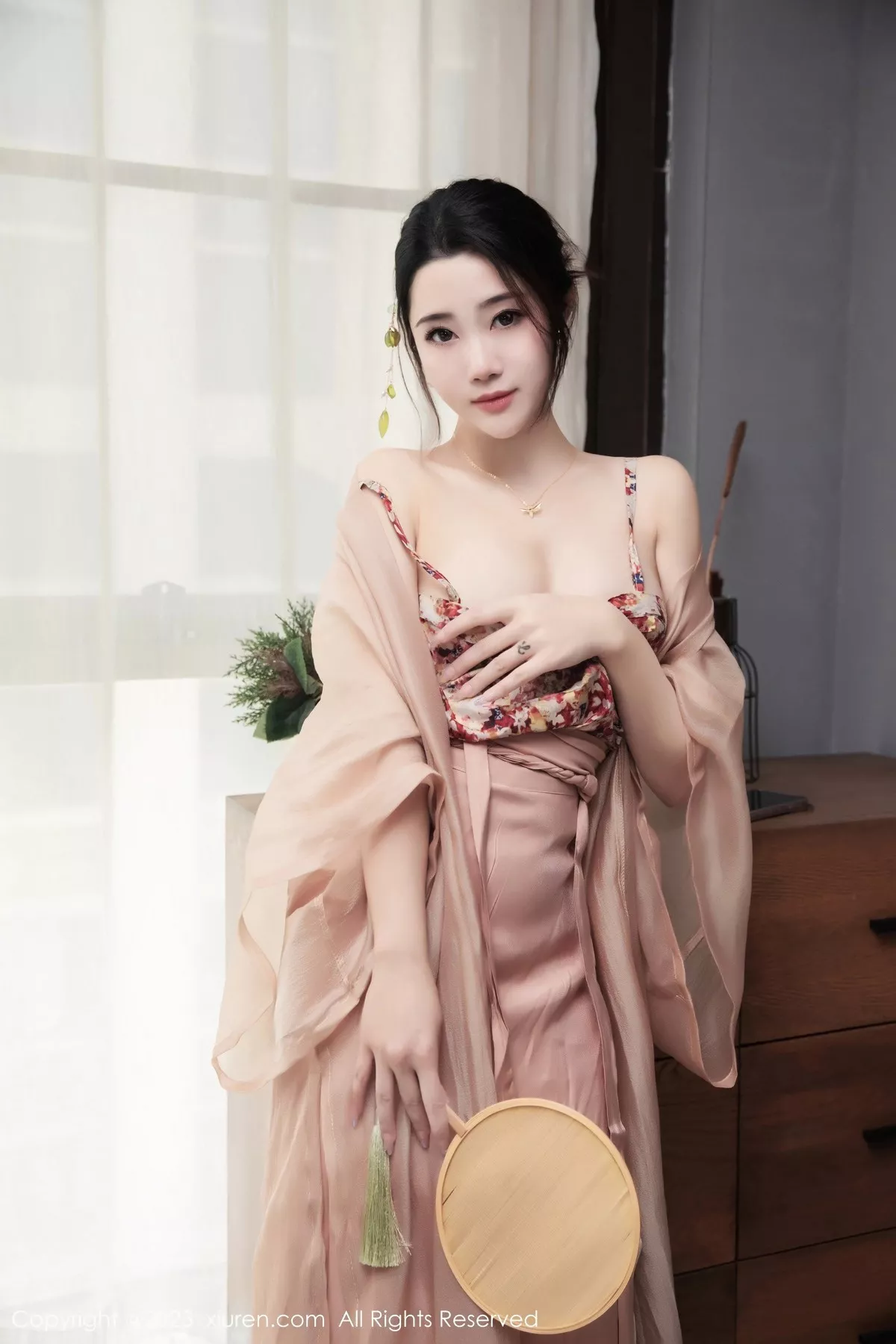 图片[4]-[XiuRen秀人网]第6457期严利娅写真-秀人资源网