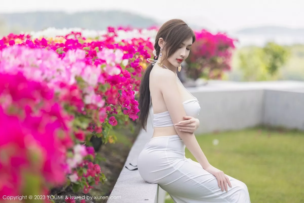 [YouMi尤蜜荟]第931期周妍希写真-秀人资源网