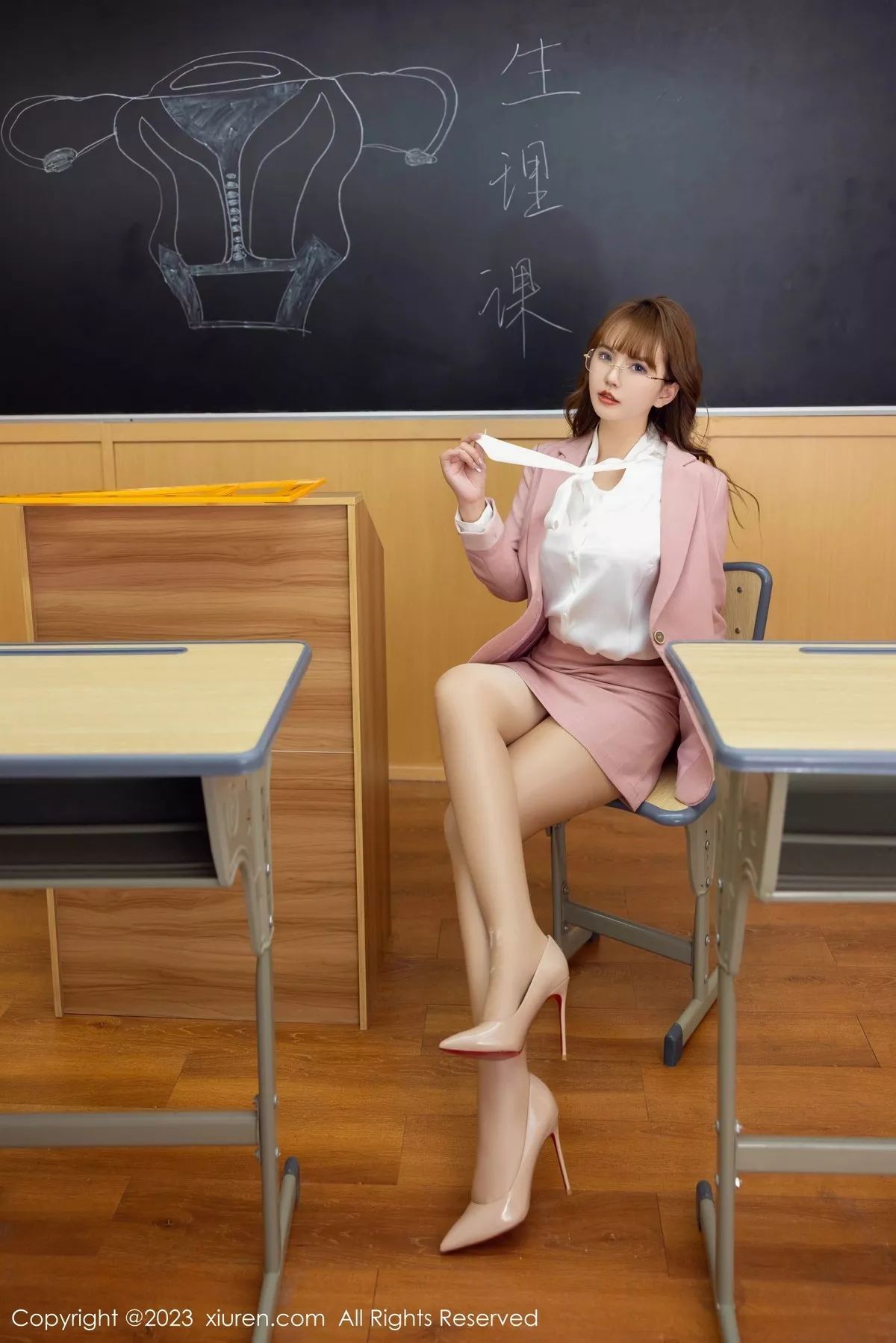 图片[2]-[XiuRen秀人网]第6655期张思允写真-秀人资源网