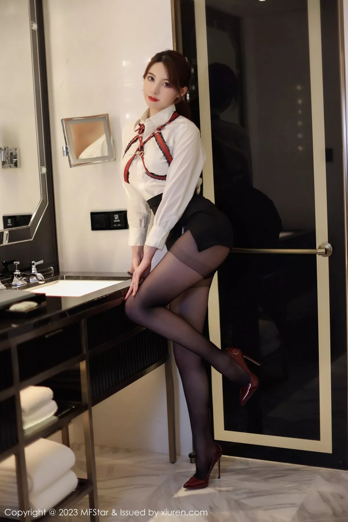 图片[10]-[MFStar模范学院]第615期yoo优优写真-秀人资源网