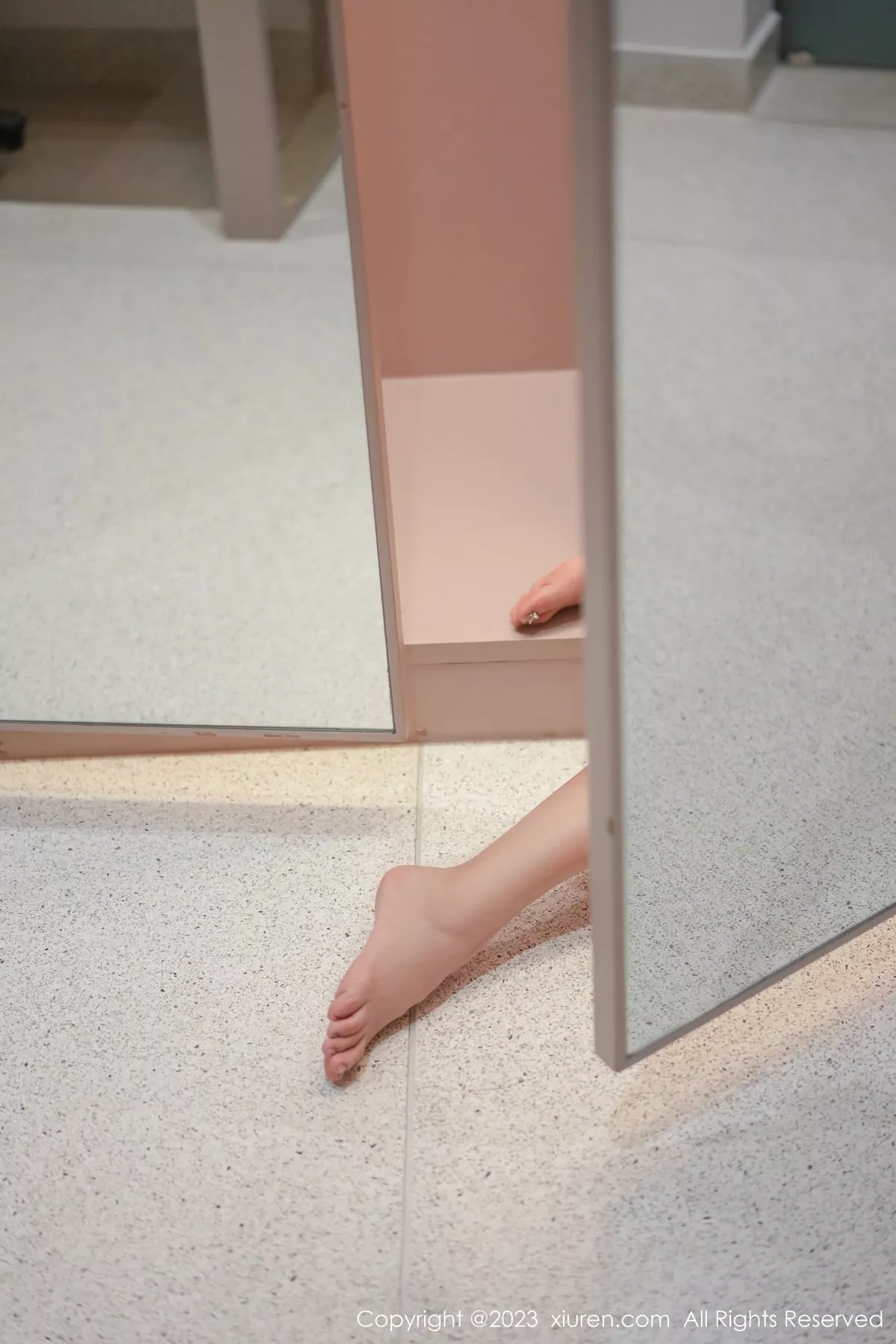 图片[3]-[XiuRen秀人网]第6729期阿姣写真-秀人资源网