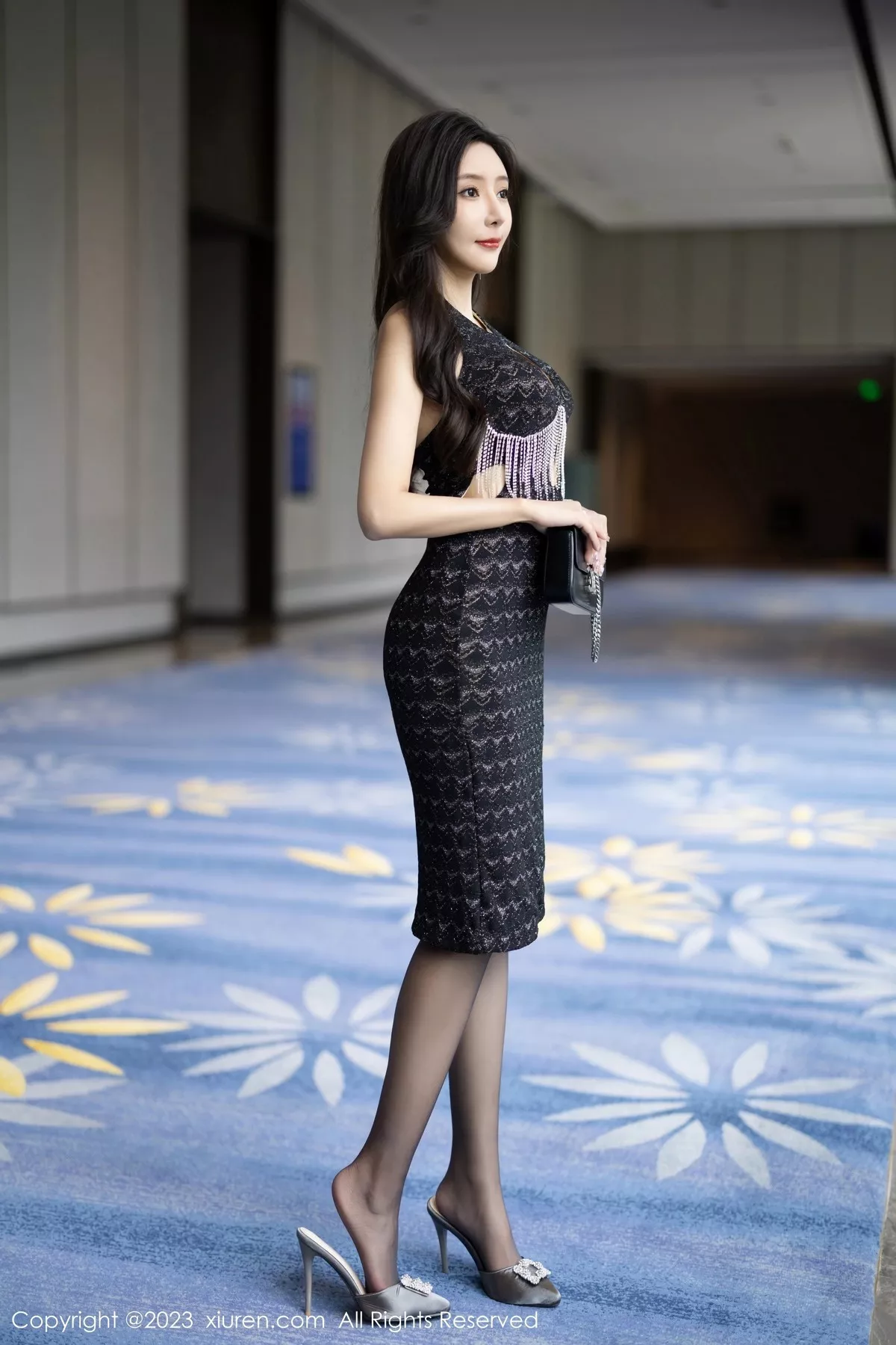 图片[6]-[XiuRen秀人网]第6772期王馨瑶写真-秀人资源网