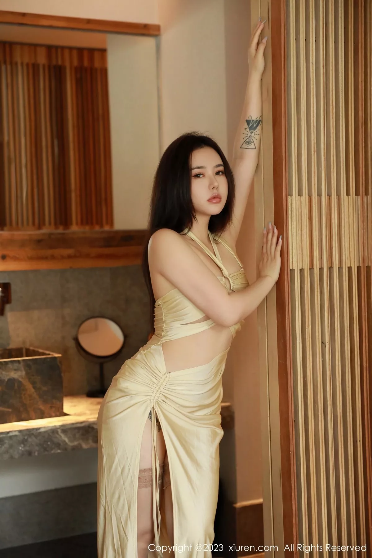 图片[2]-[XiuRen秀人网]第6840期玛鲁娜写真-秀人资源网