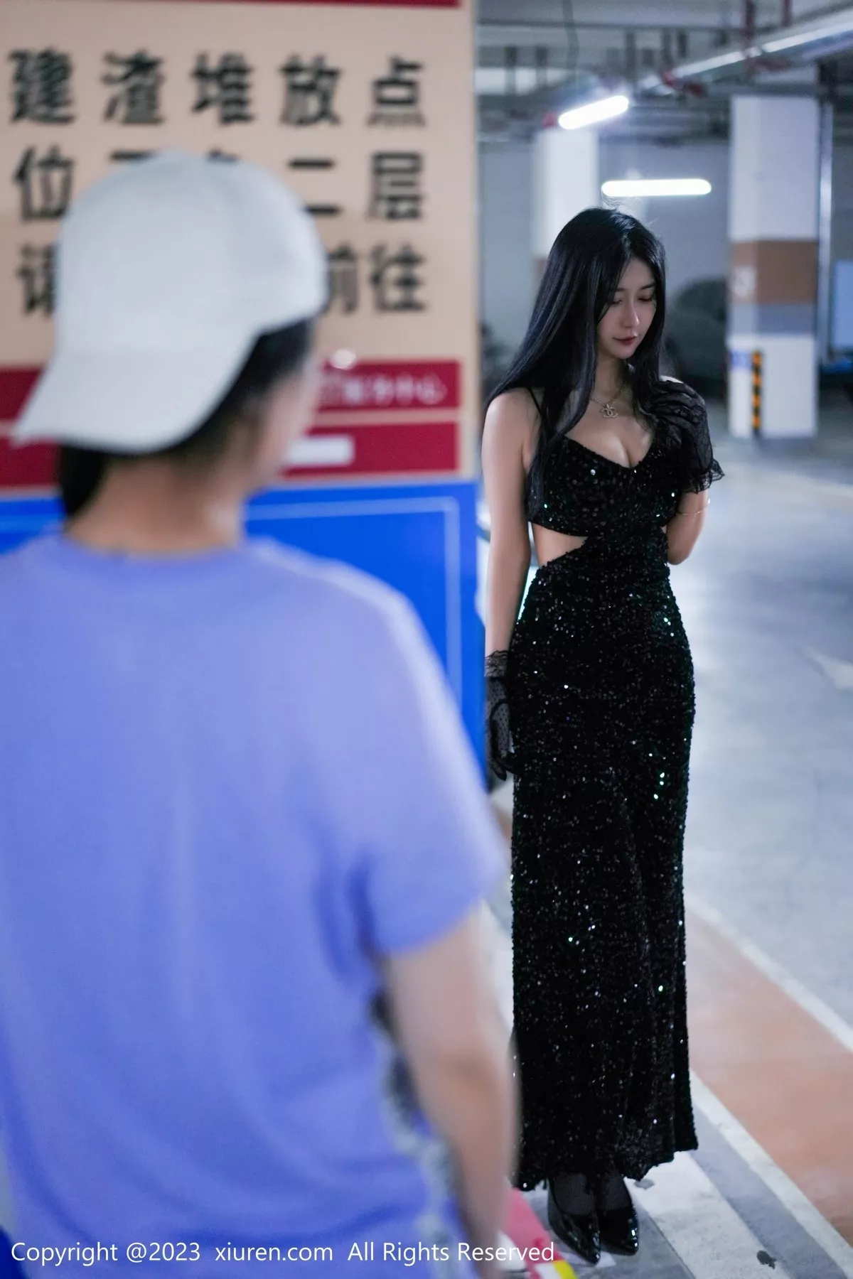 图片[2]-[XiuRen秀人网]第6881期阿姣写真-秀人资源网