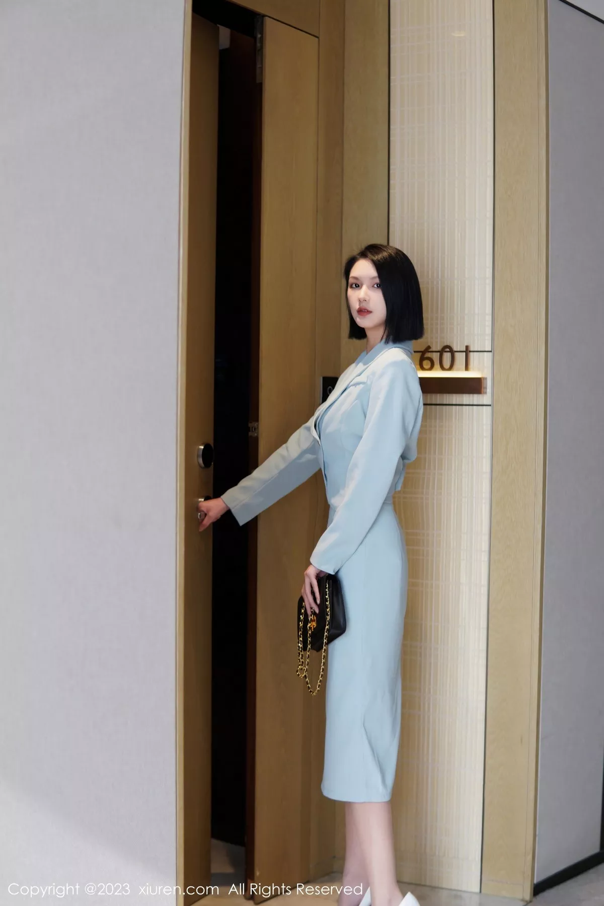 图片[9]-[XiuRen秀人网]第6885期乔一一写真-秀人资源网