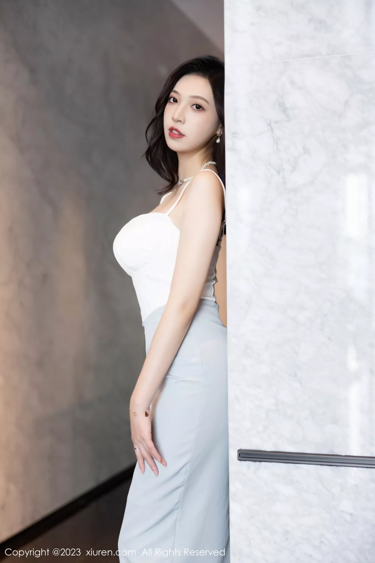 图片[2]-[XiuRen秀人网]第6898期郑颖姗写真-秀人资源网