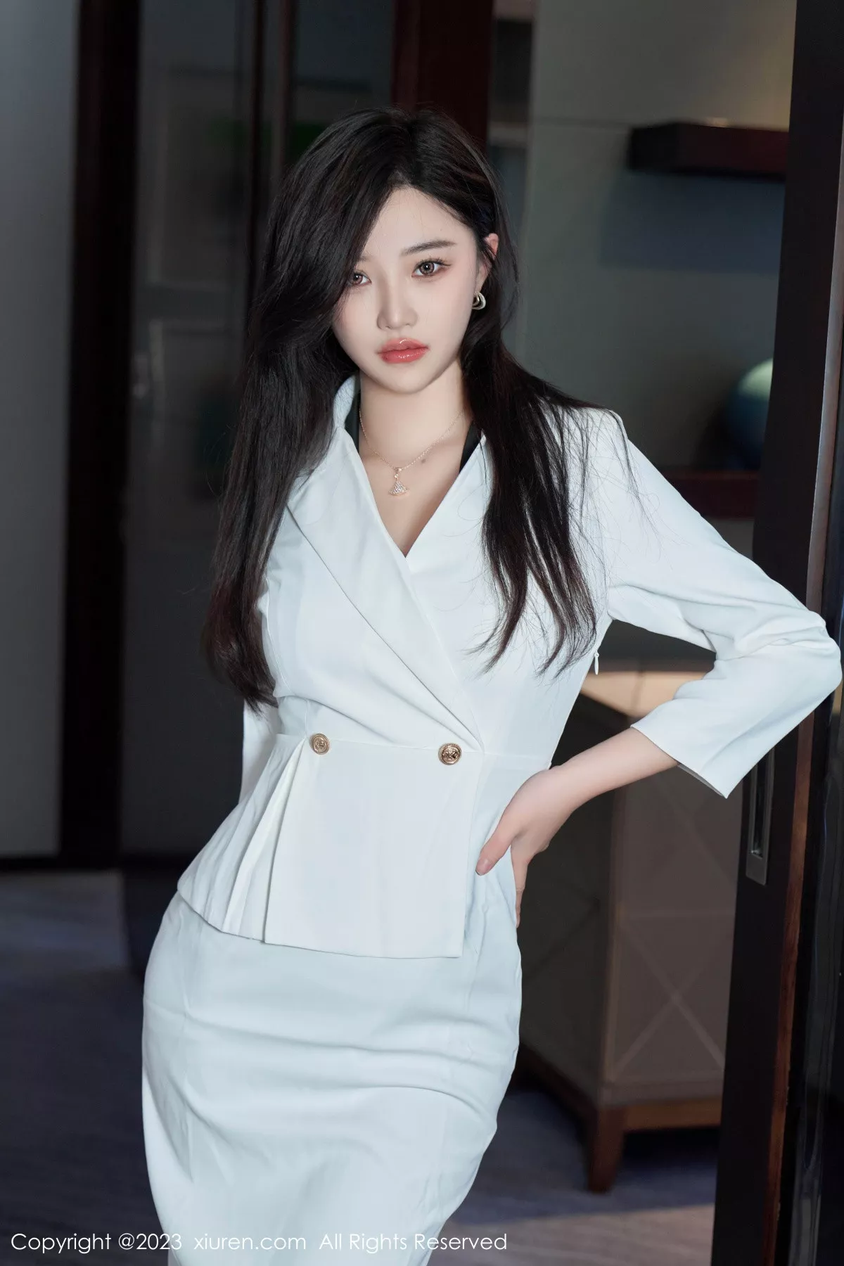 [XiuRen秀人网]第6900期妙可可写真-秀人资源网