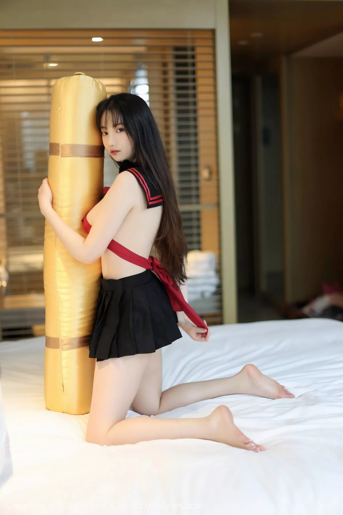 图片[3]-[MFStar模范学院]第622期揉揉肉肉写真-秀人资源网