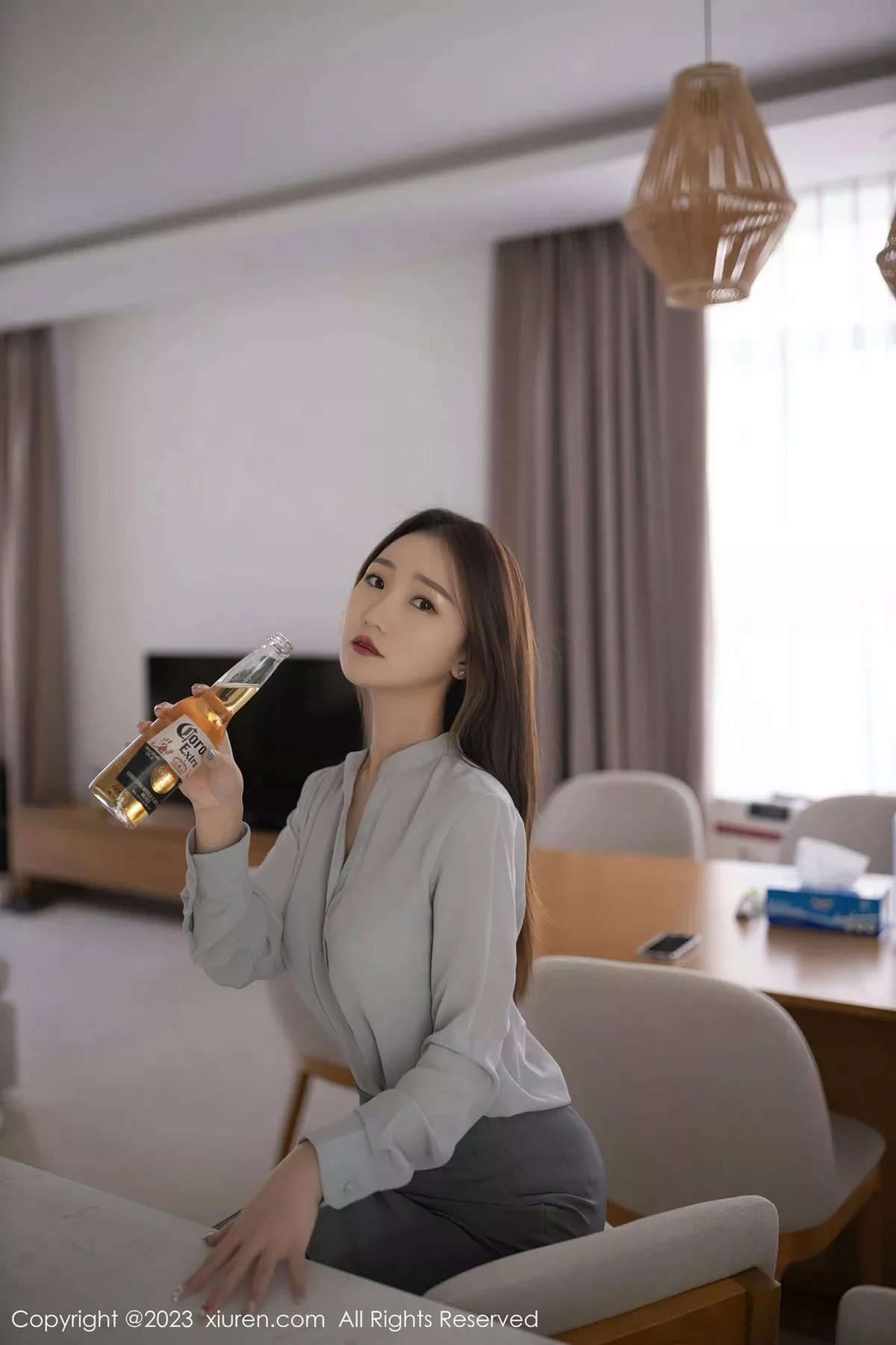 图片[3]-[XiuRen秀人网]第6989期杏子写真-秀人资源网